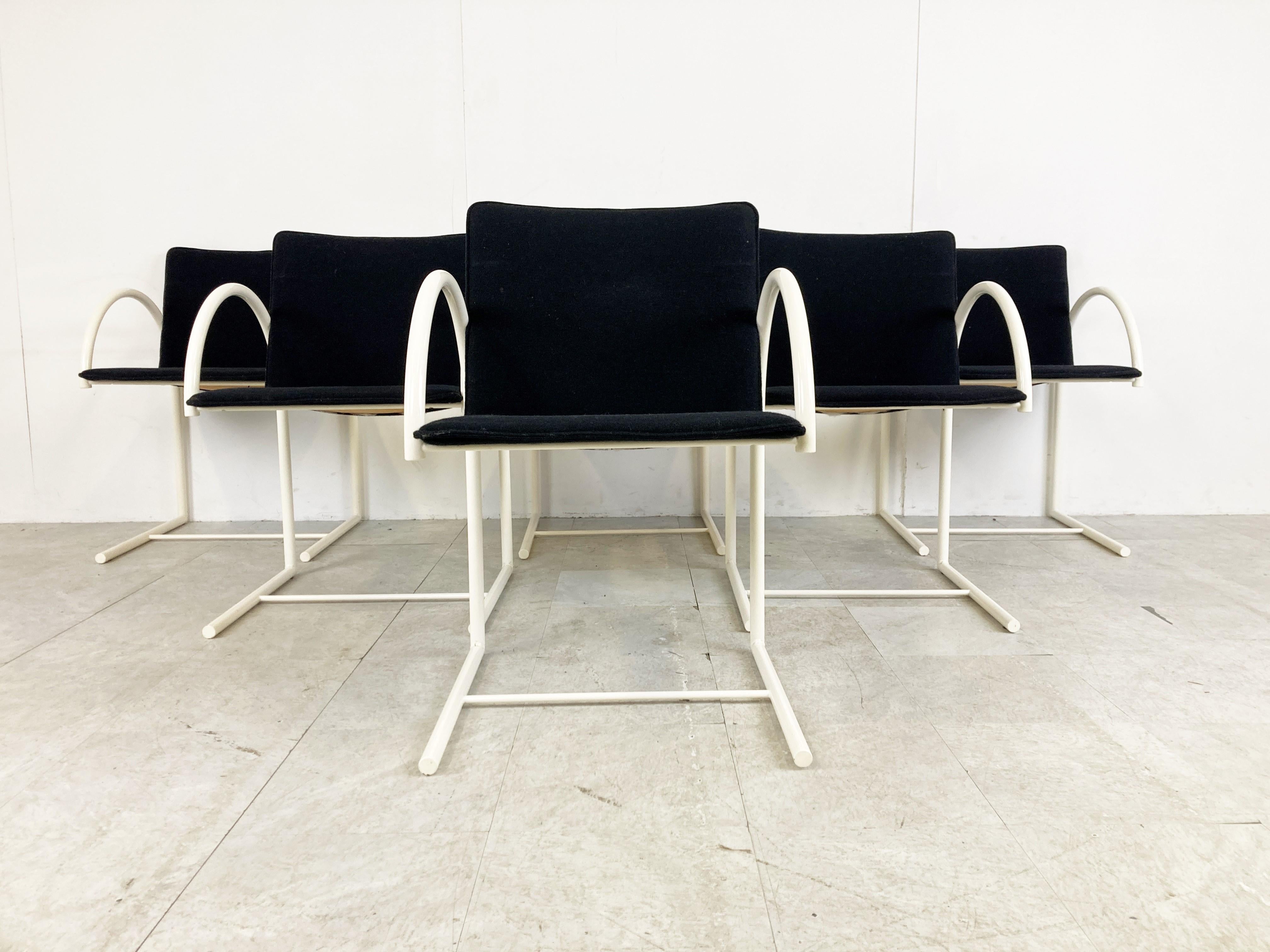 Postmodern Cirkel Dining Chairs by Metaform, 1980s, Set of 6 In Good Condition For Sale In HEVERLEE, BE