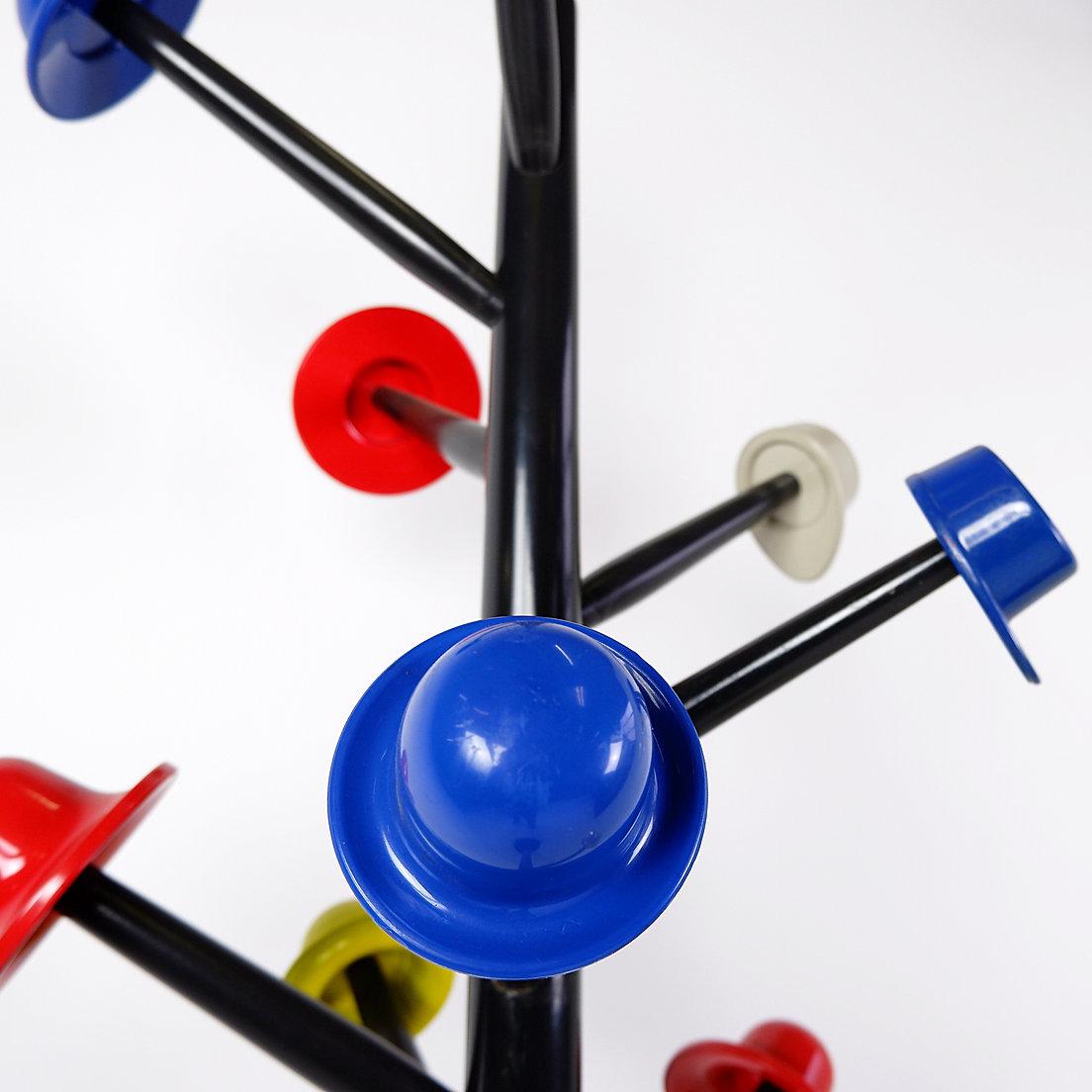 Italian Postmodern coat stand 'Albero dei Cappelli' by Ugo Nespolo for Origlia, 1978 For Sale