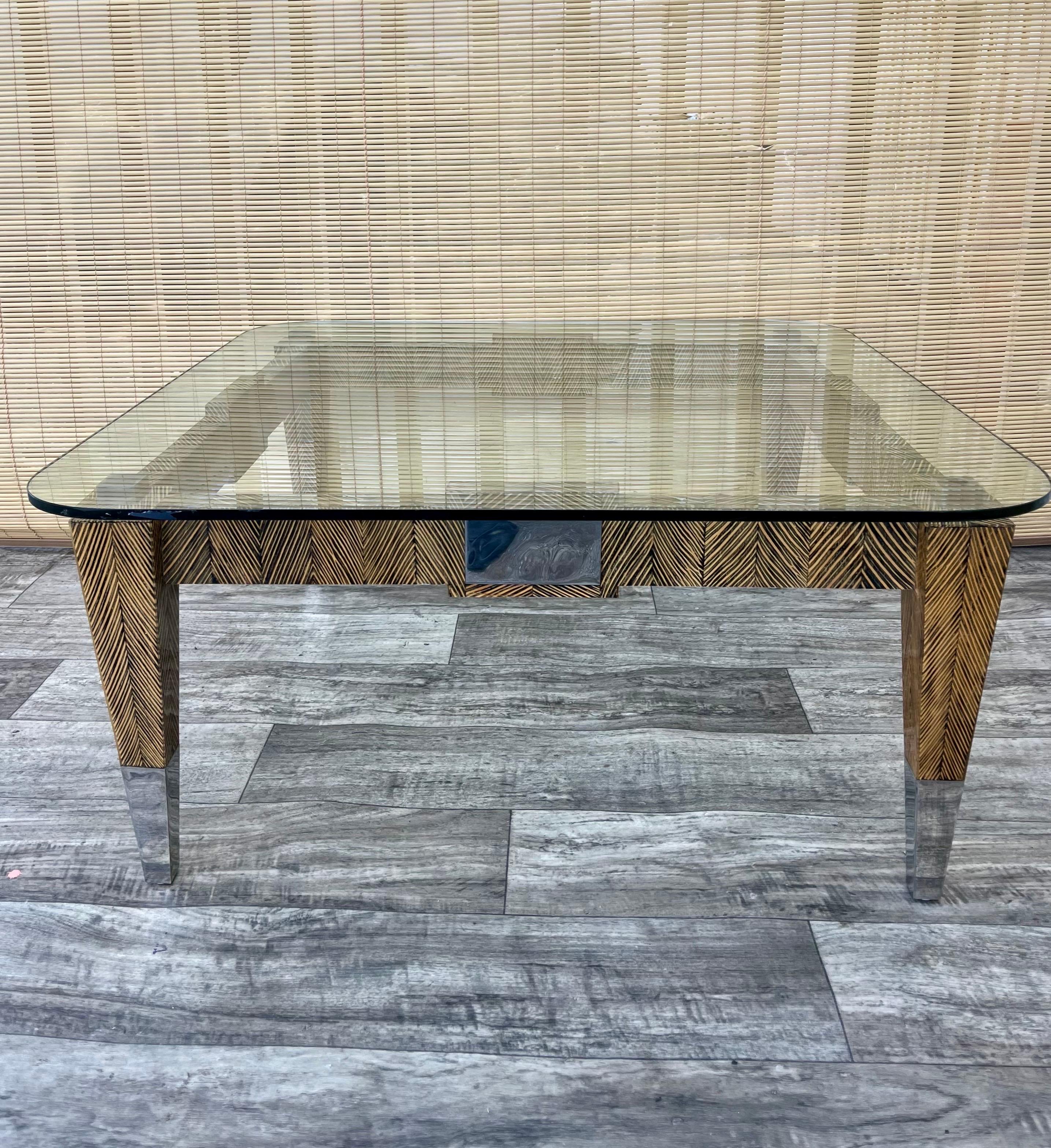 Table basse postmoderne Coco Wood Glass Top par Robb & Stucky. Circa 1990 en vente 6