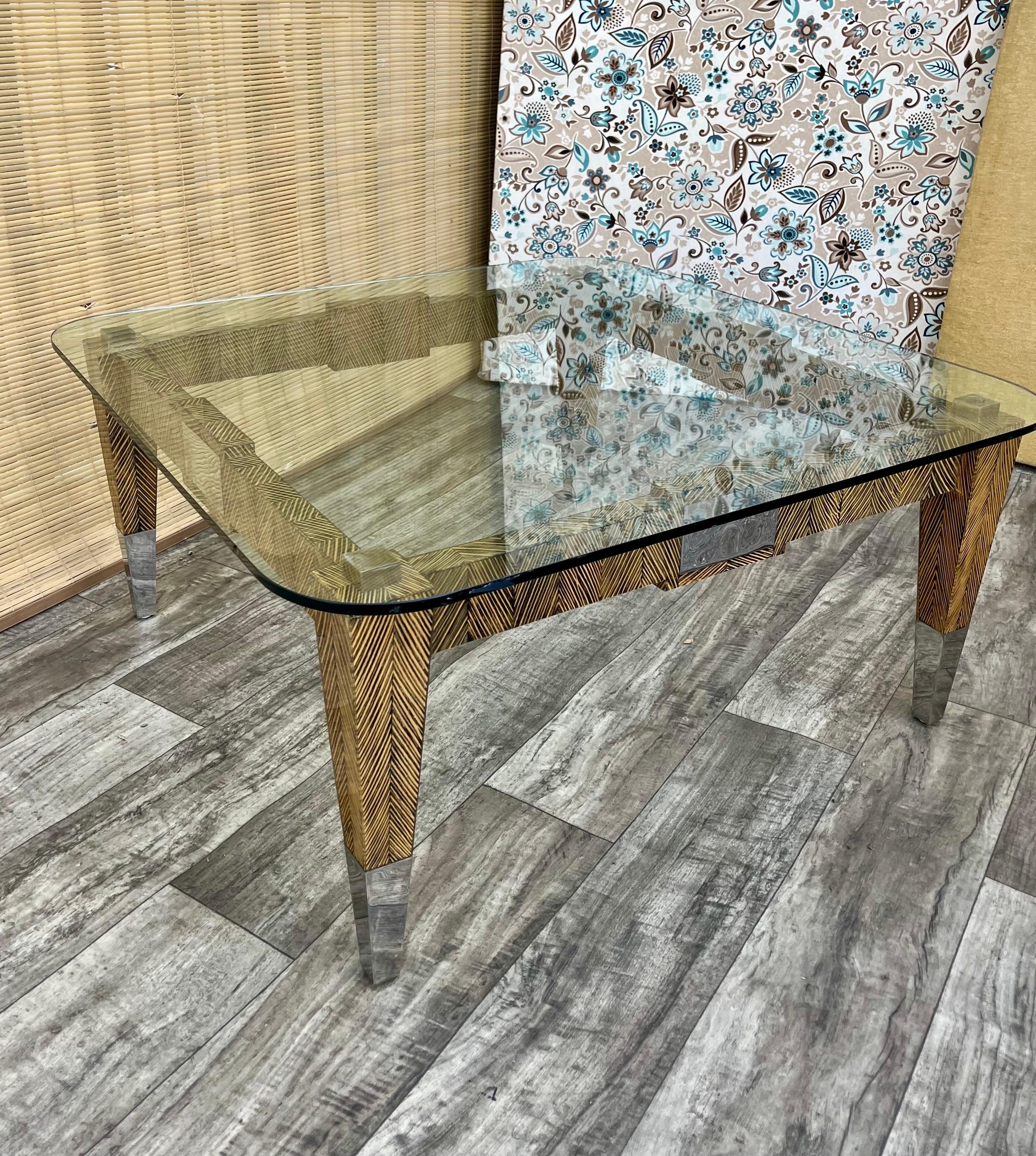 Table basse postmoderne Coco Wood Glass Top par Robb & Stucky. Circa 1990 en vente 8