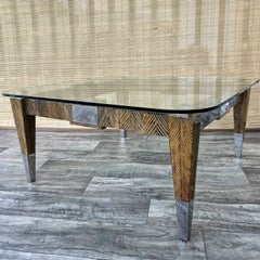 Table basse postmoderne Coco Wood Glass Top par Robb & Stucky. Circa 1990