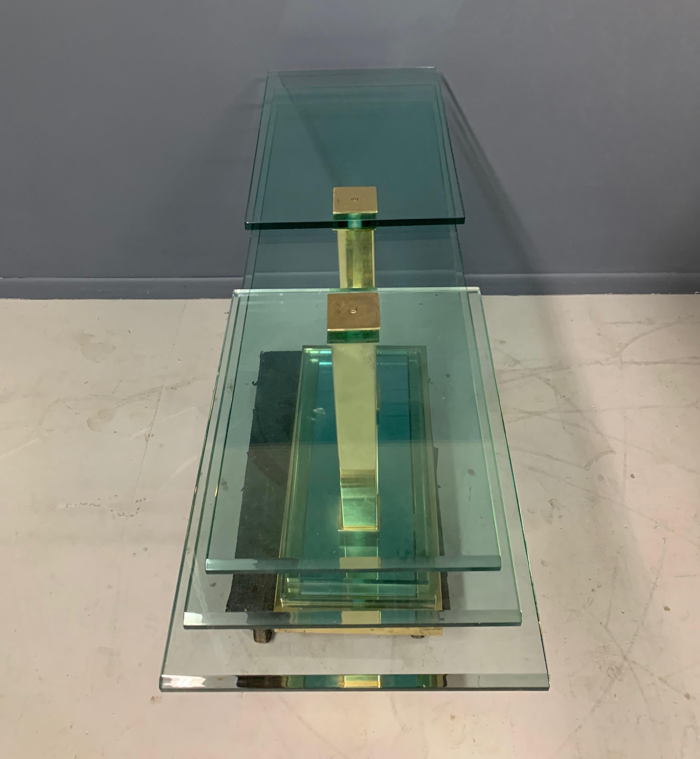 Style of Fontana Arte 1990s Postmodern Console Table in Glass and Brass  For Sale 2