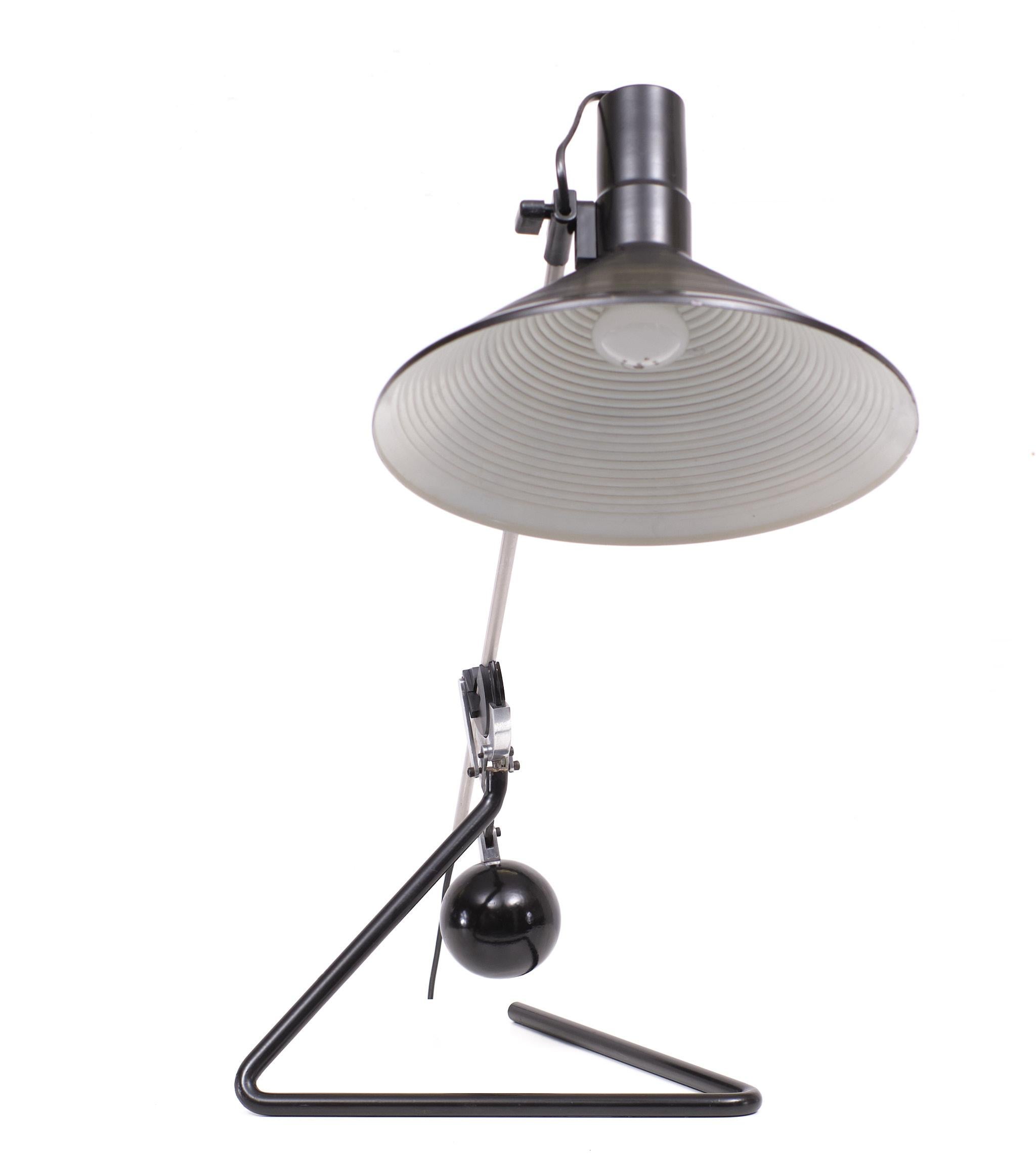 Late 20th Century Postmodern Counterweight Desk Lamp Albert Sonneman, USA, 1970s For Sale