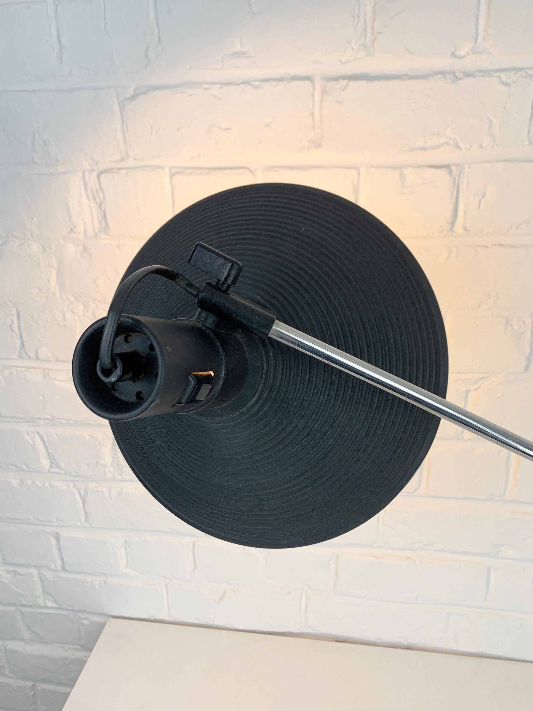 20th Century Postmodern Counterweight Desk Lamp by Robert Sonneman, USA 1970-80s For Sale