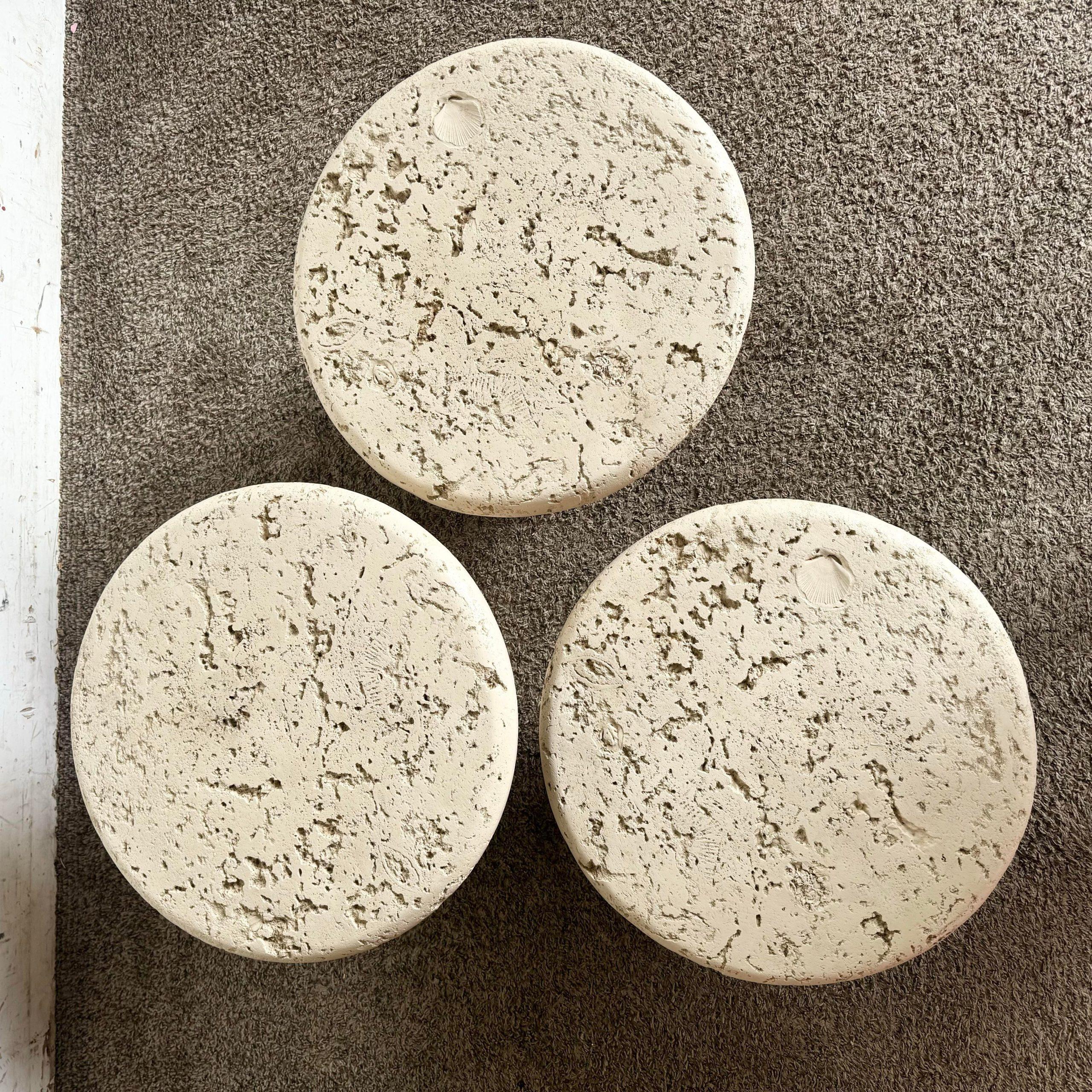 Late 20th Century Postmodern Cream Faux Coral Circular Mushroom Nesting Tables - Set of 3 For Sale