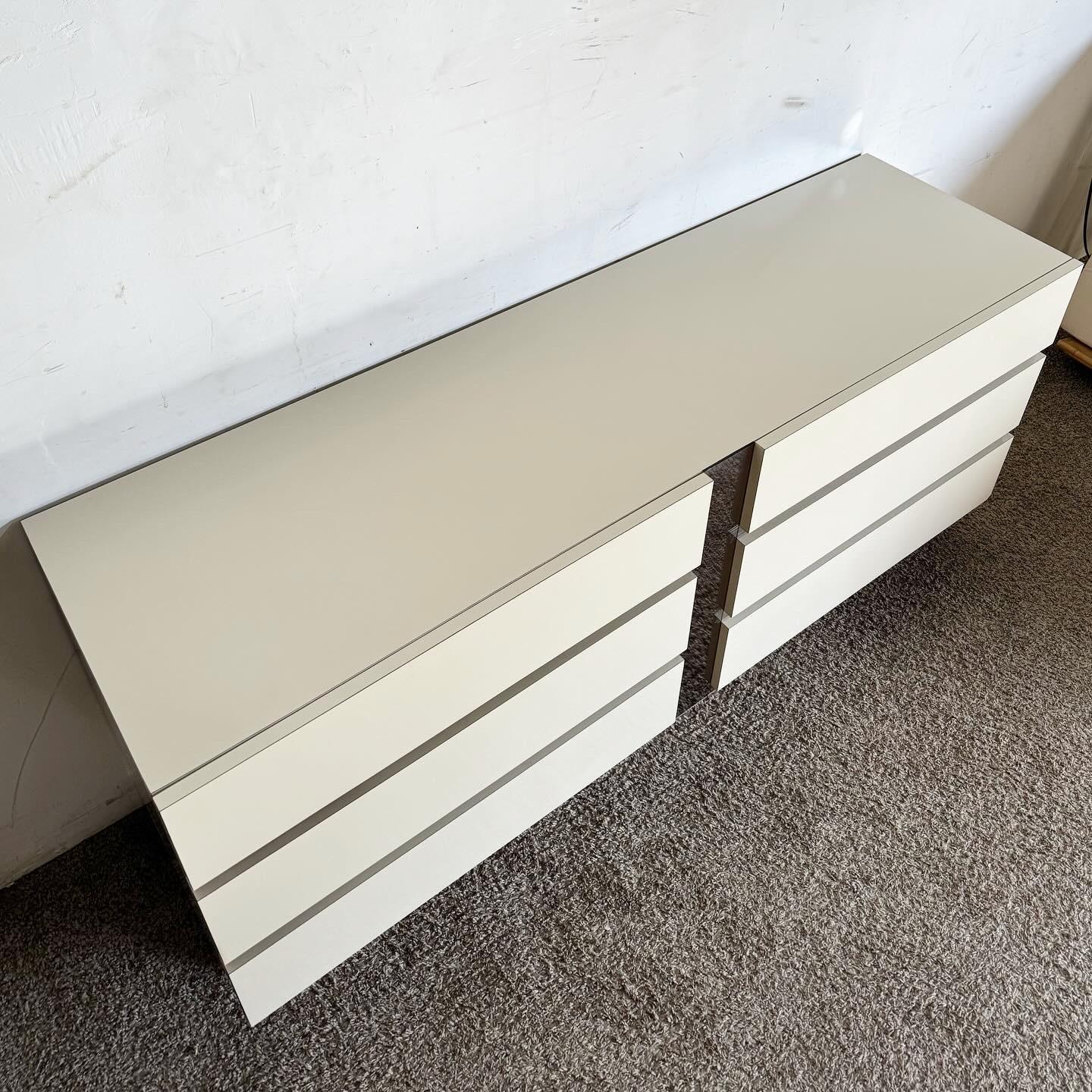 Postmodern Cream Lacquer Laminate and Glass Mirror Dresser - 6 Drawers For Sale 3