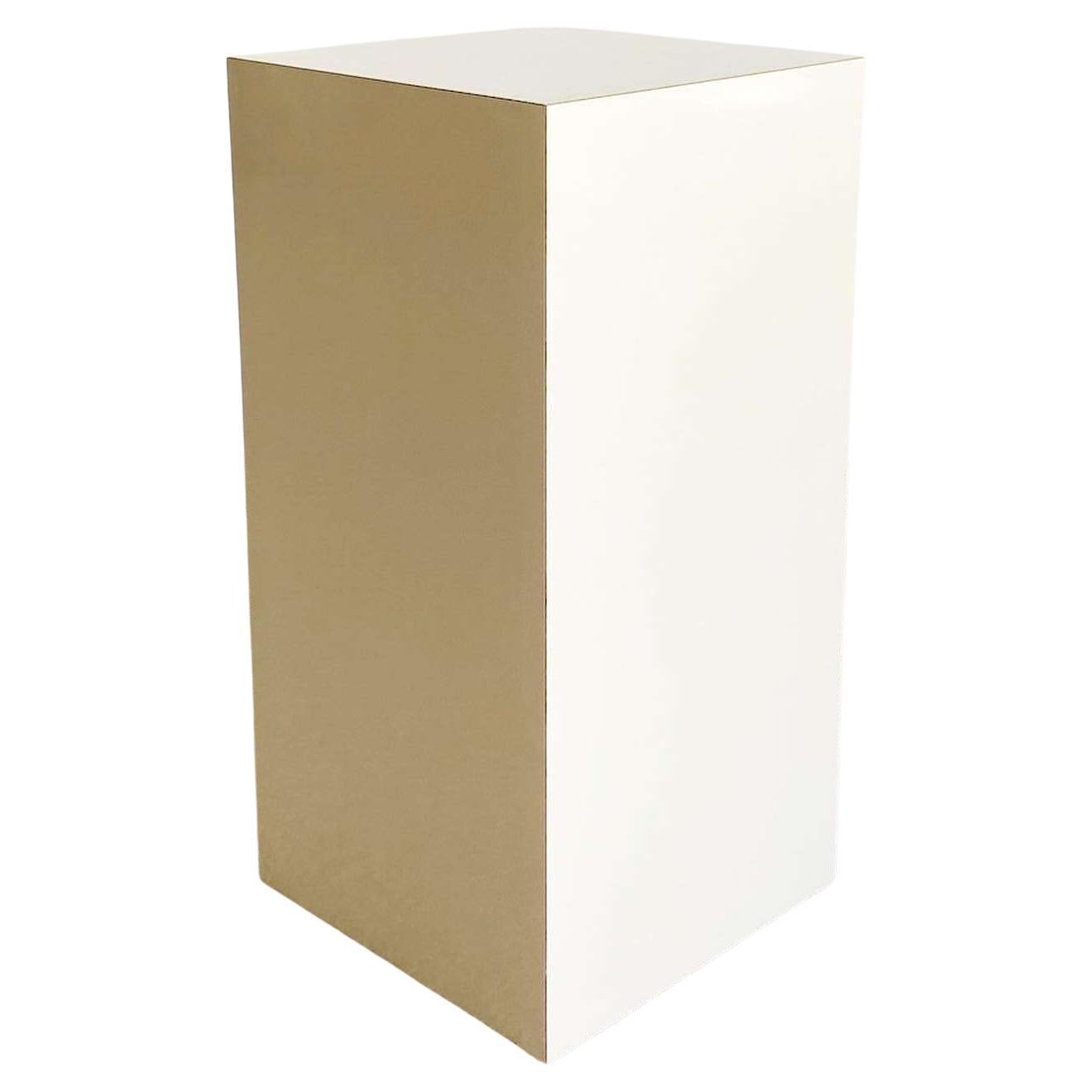 Postmodern Cream Lacquer Laminate Side Table/Pedestal For Sale