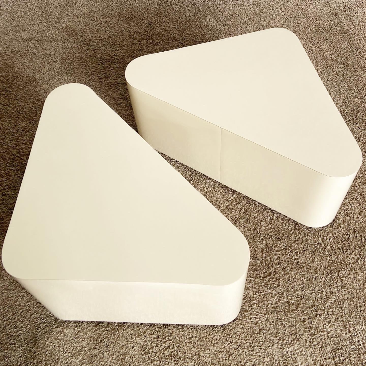 Postmodern Cream Lacquer Laminate Triangular Nesting Side Tables For Sale 2