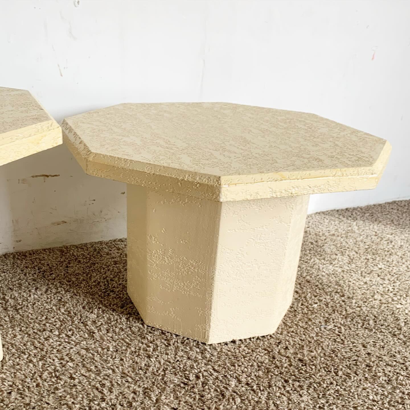 Postmodern Cream Octagonal Faux Stone Mushroom Nesting Tables - Set of 3 In Good Condition For Sale In Delray Beach, FL