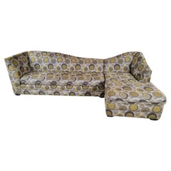 Sofá seccional tapizado con motivos retro y respaldo curvado postmoderno Queen Sleeper