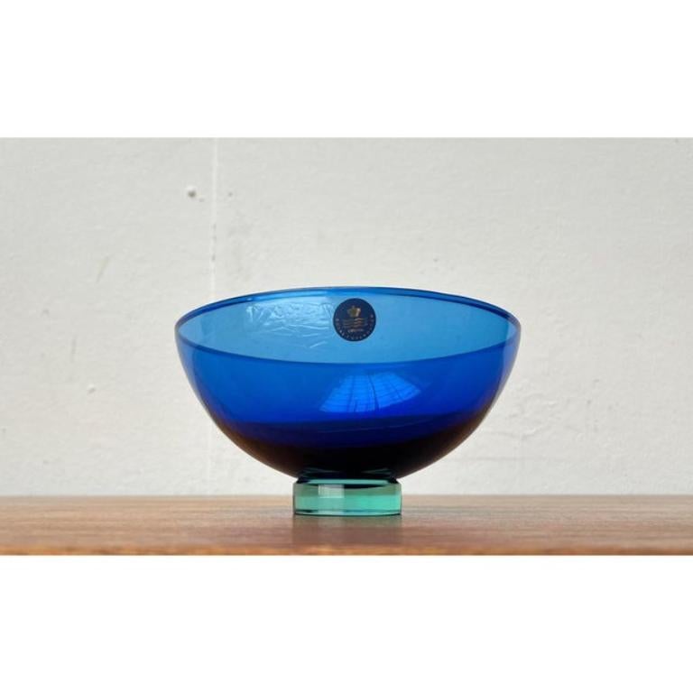 Postmodern Danish Crystal Glass Bowl by Anja Kjaer for Royal Copenhagen For Sale 6