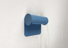 Colgante danés postmoderno de metal perforado azul claro de Abo Randers, años 80