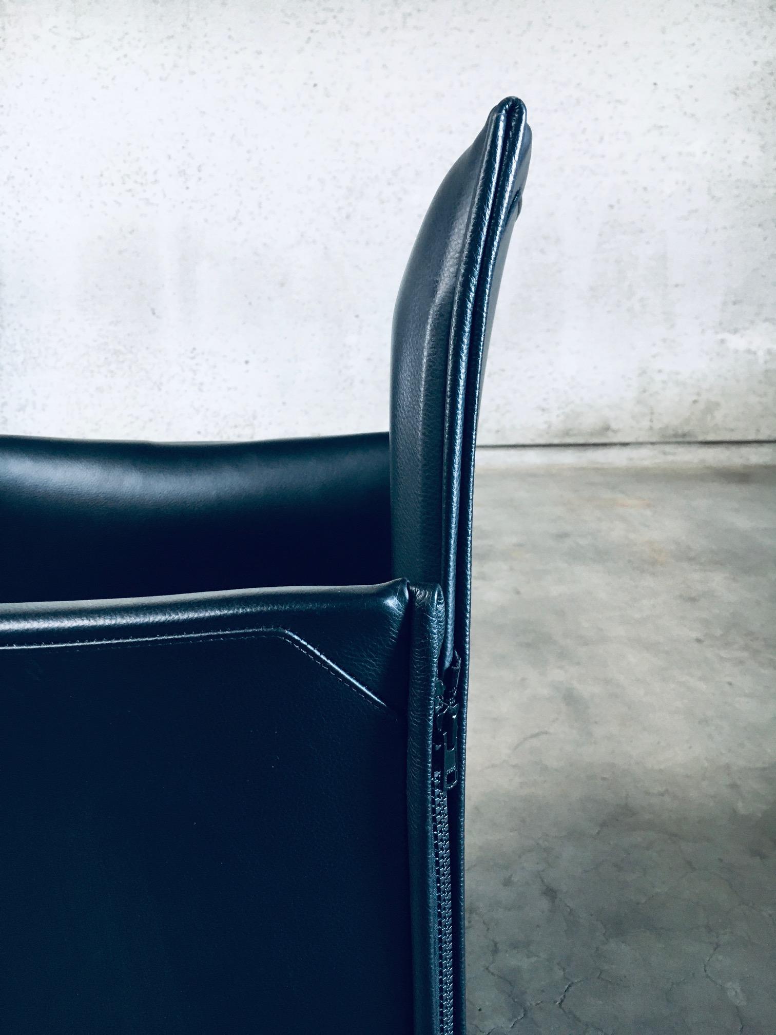 Postmodern Design 401 BREAK Armchairs by Mario Bellini for Cassina, Italy 1980's in vendita 9