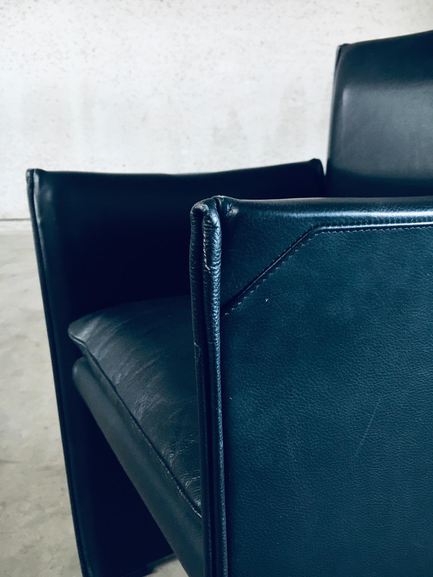 Postmodern Design 401 BREAK Armchairs by Mario Bellini for Cassina, Italy 1980's in vendita 10