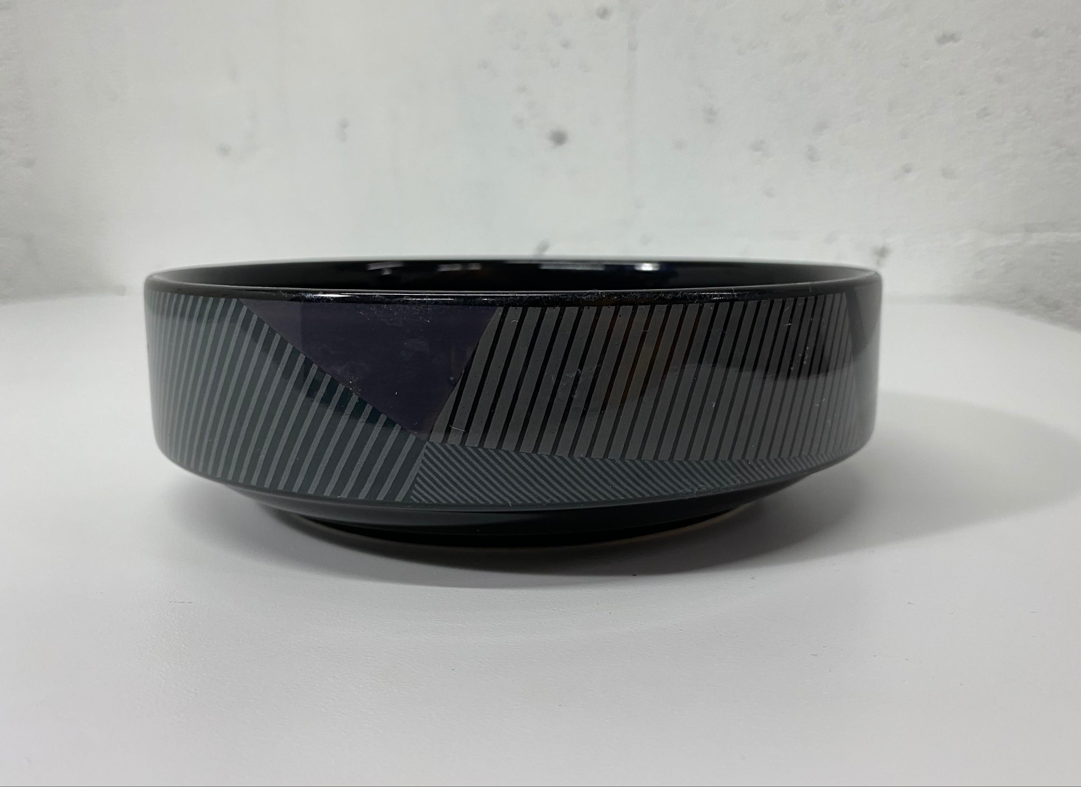 Postmodern Design Black Ceramic Bowl by Daniel Hechter, Paris 4