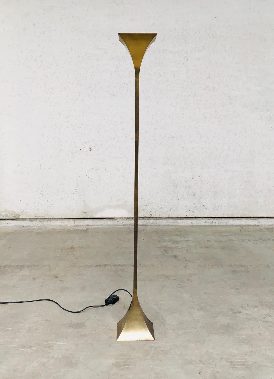 Lampada da terra 