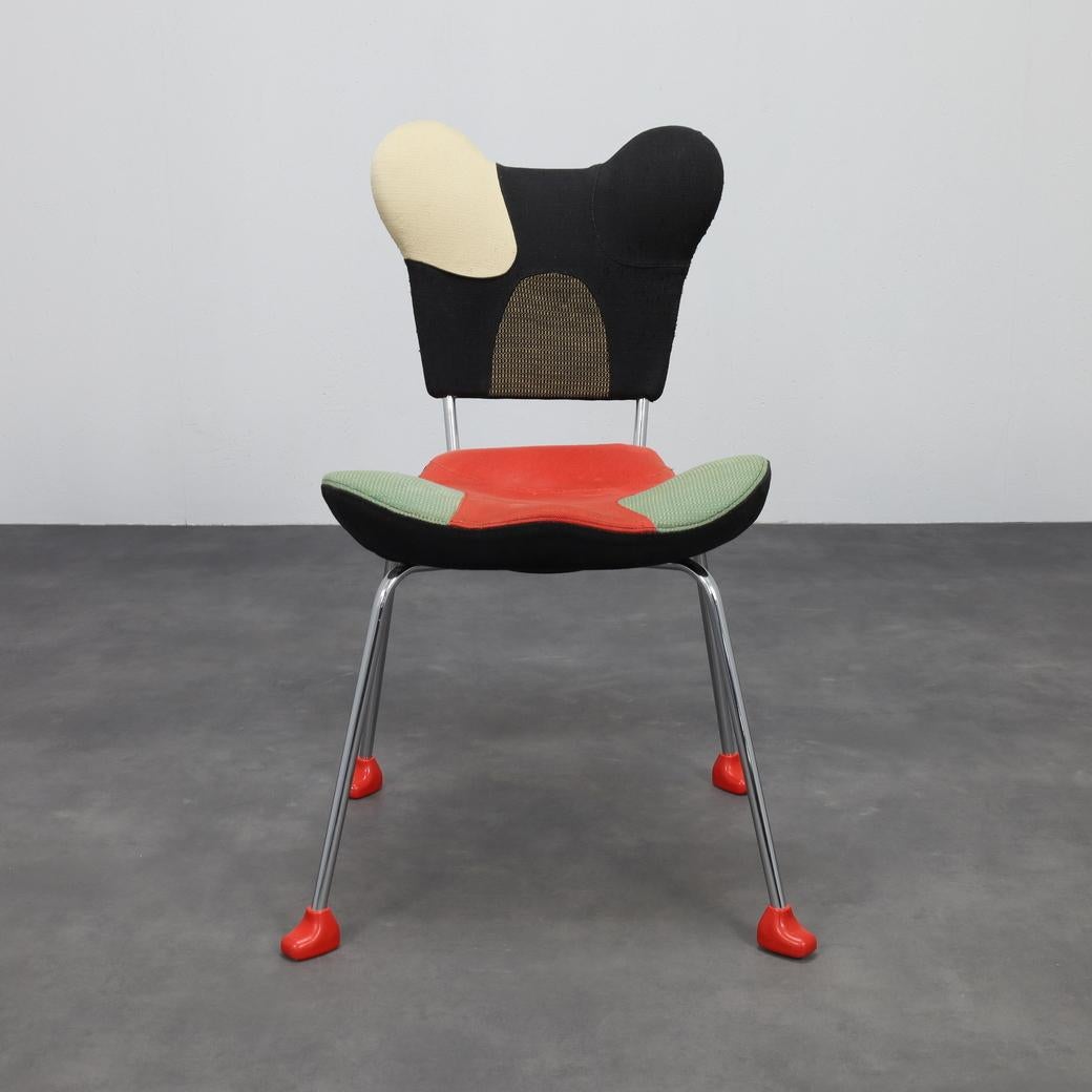 Der vom spanischen Kreativen Javier Mariscal für das italienische Designhaus Moroso entworfene Stuhl 