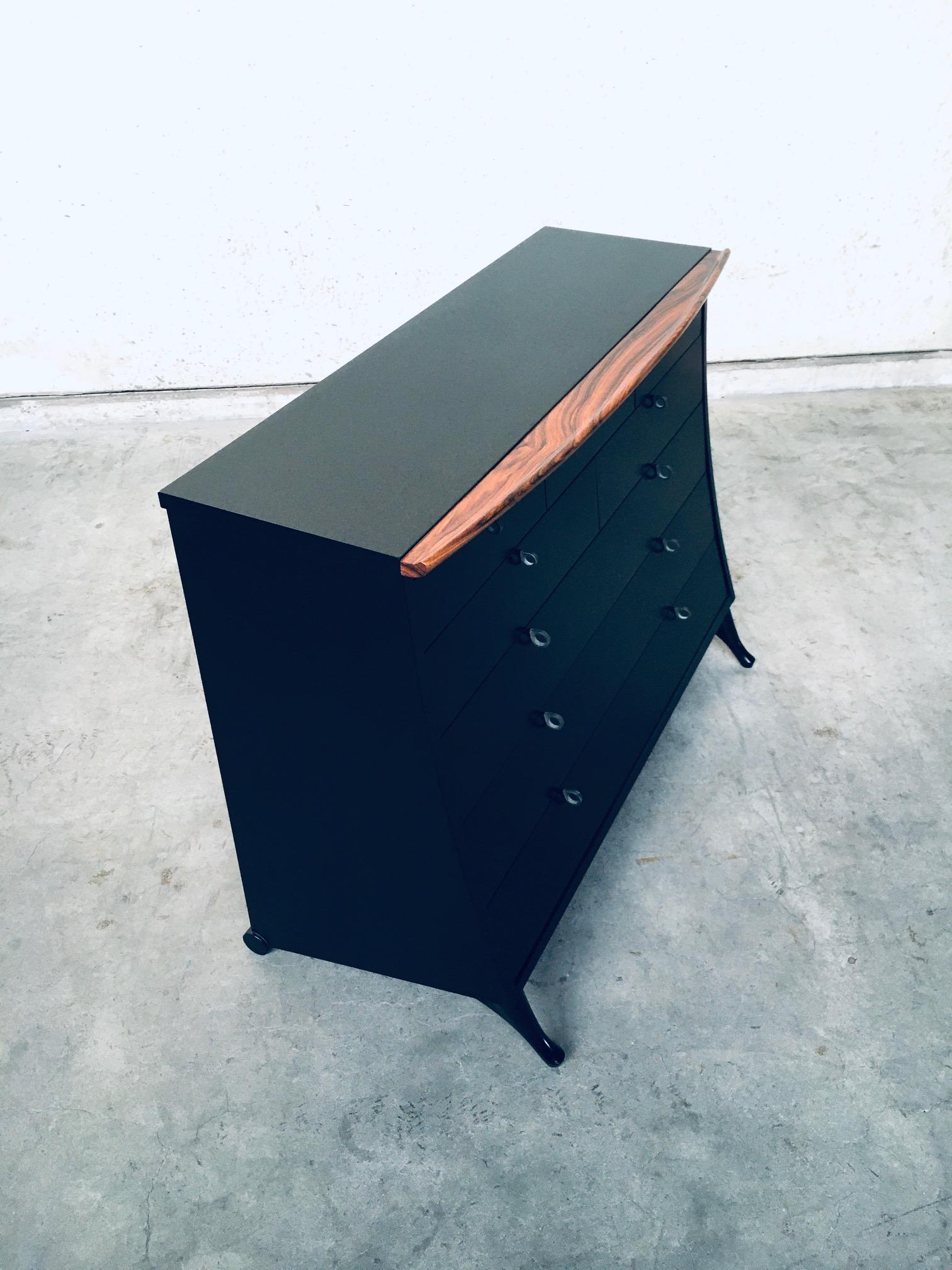 Late 20th Century Postmodern Design Chest of Drawers by Umberto Asnago for Giorgetti, Italy 1980's For Sale