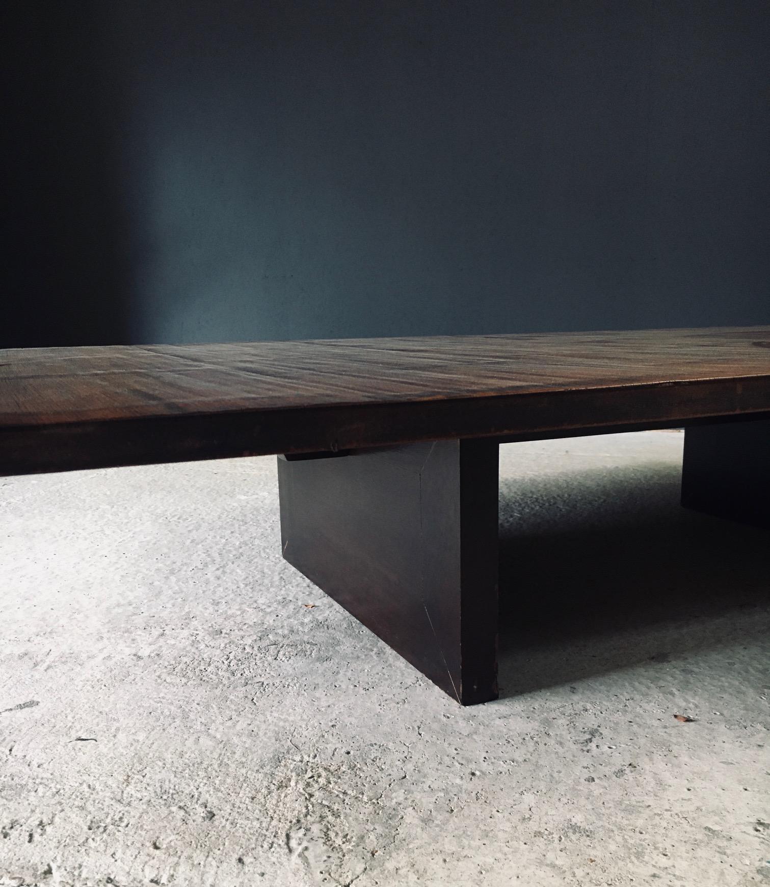 Tavolino da caffè di design postmoderno in bambù di Axel Vervoordt, Belgio anni '80 5