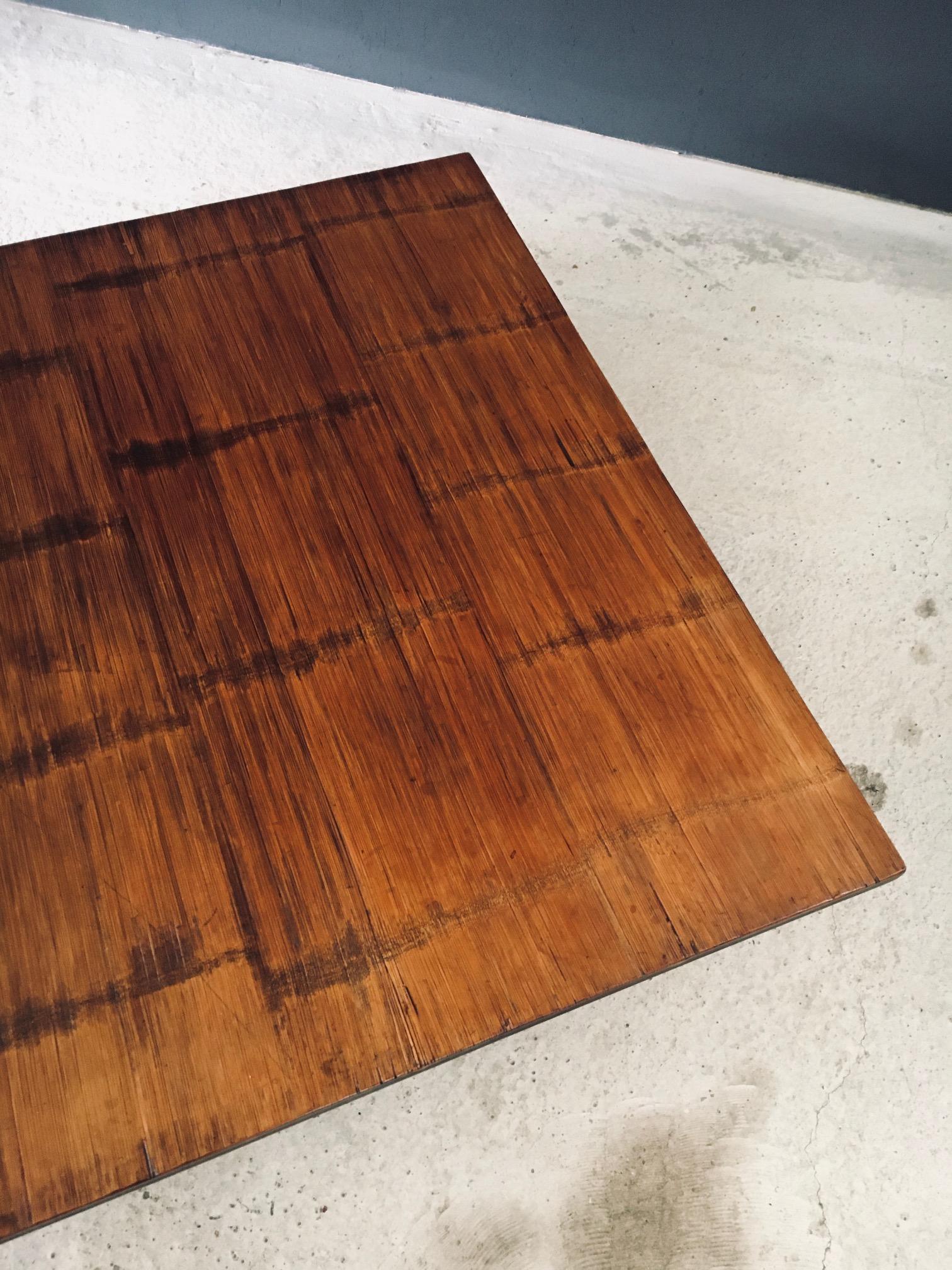 Tavolino da caffè di design postmoderno in bambù di Axel Vervoordt, Belgio anni '80 9