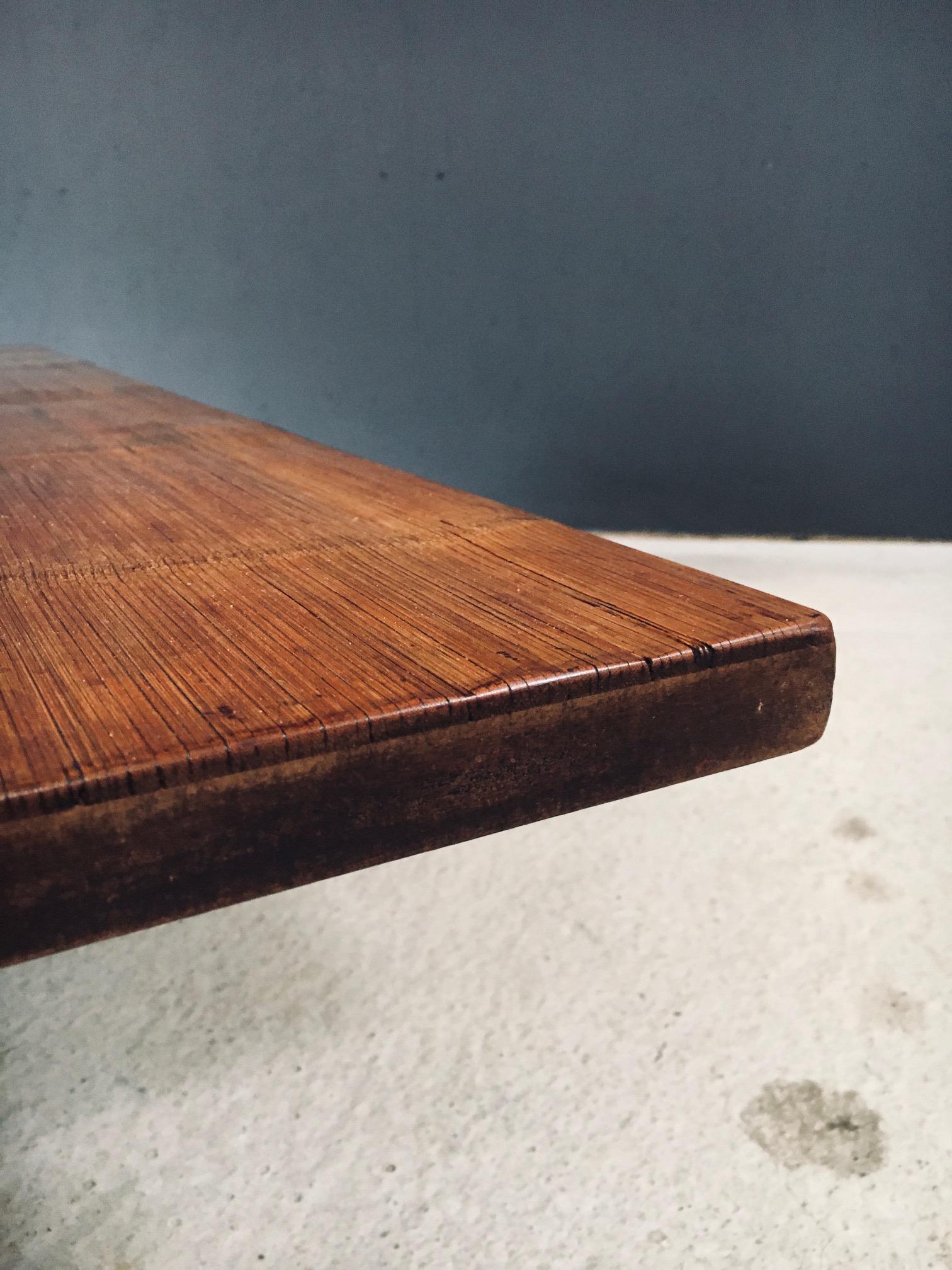 Tavolino da caffè di design postmoderno in bambù di Axel Vervoordt, Belgio anni '80 13