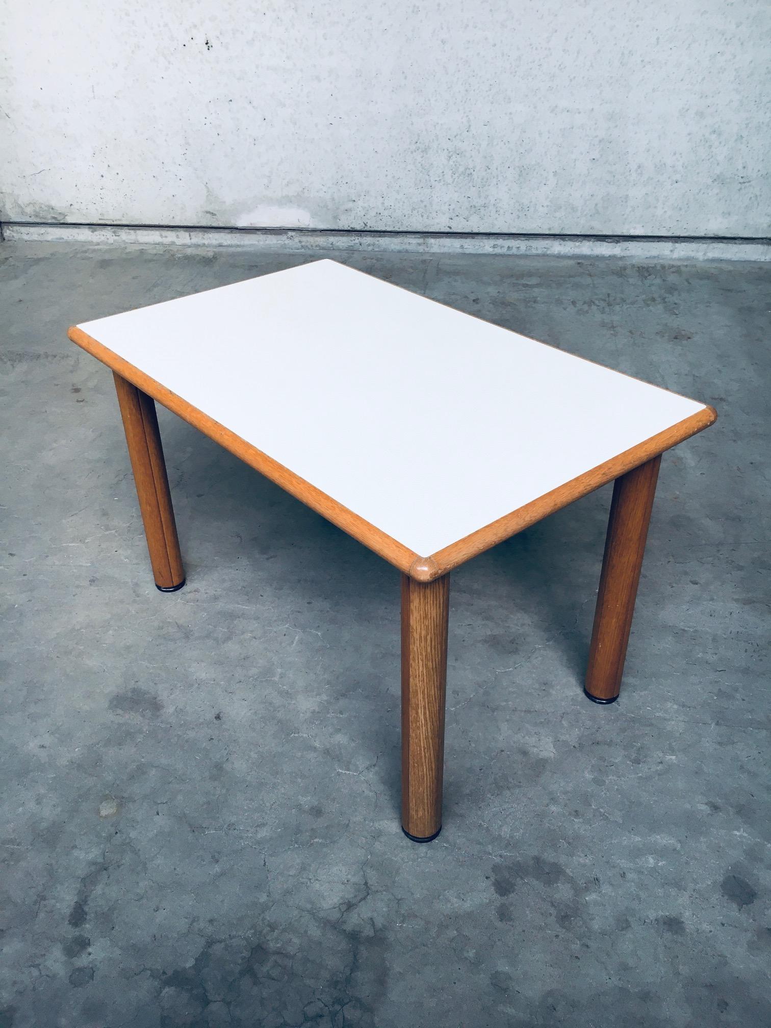 Postmoderne Table de travail de cuisine au design postmoderne de Gamar, Italie, années 1970 en vente