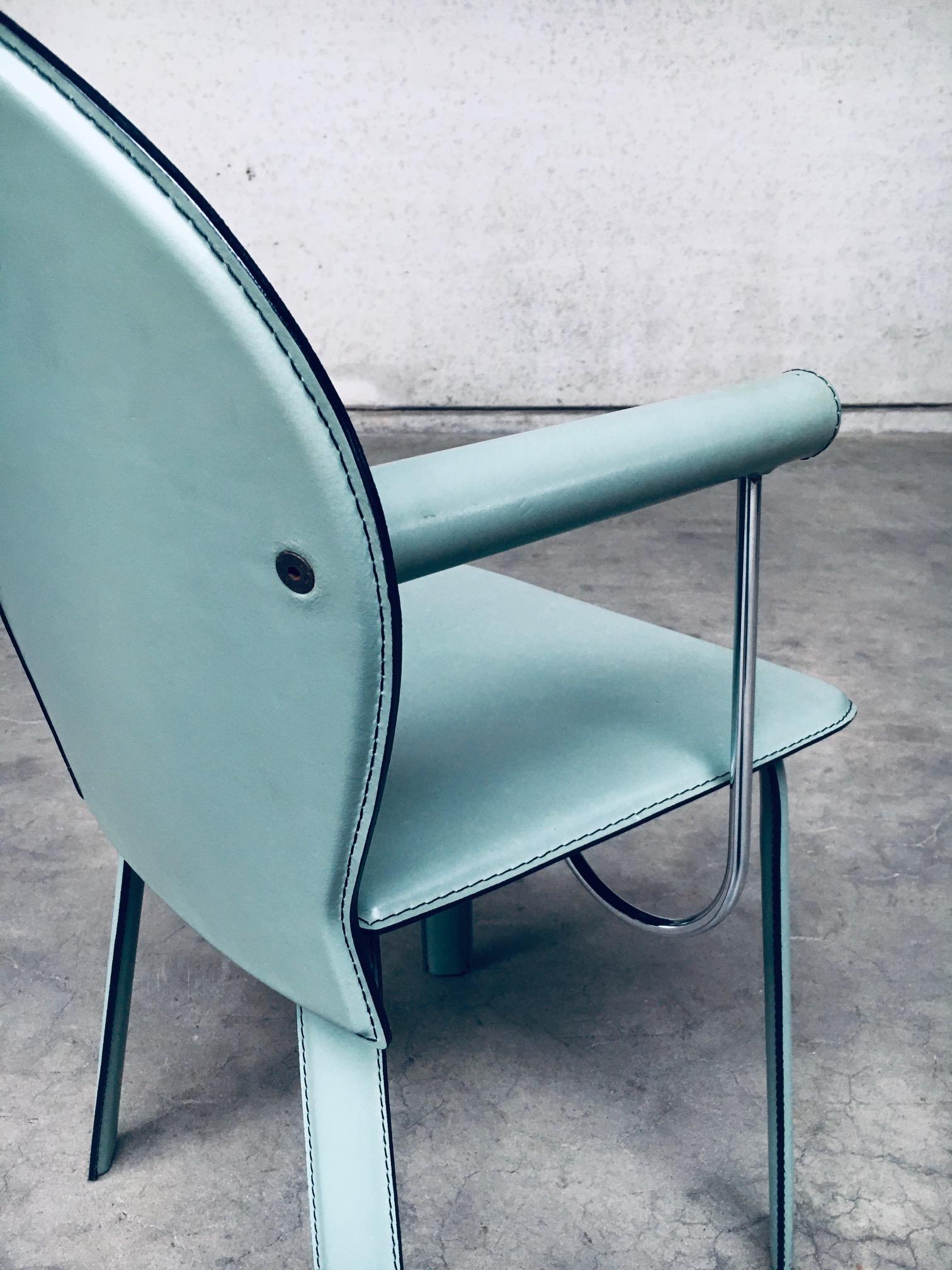 Ensemble de chaises de salle à manger en cuir au design postmoderne de Mario Morbidelli pour Naos, Italie  en vente 8