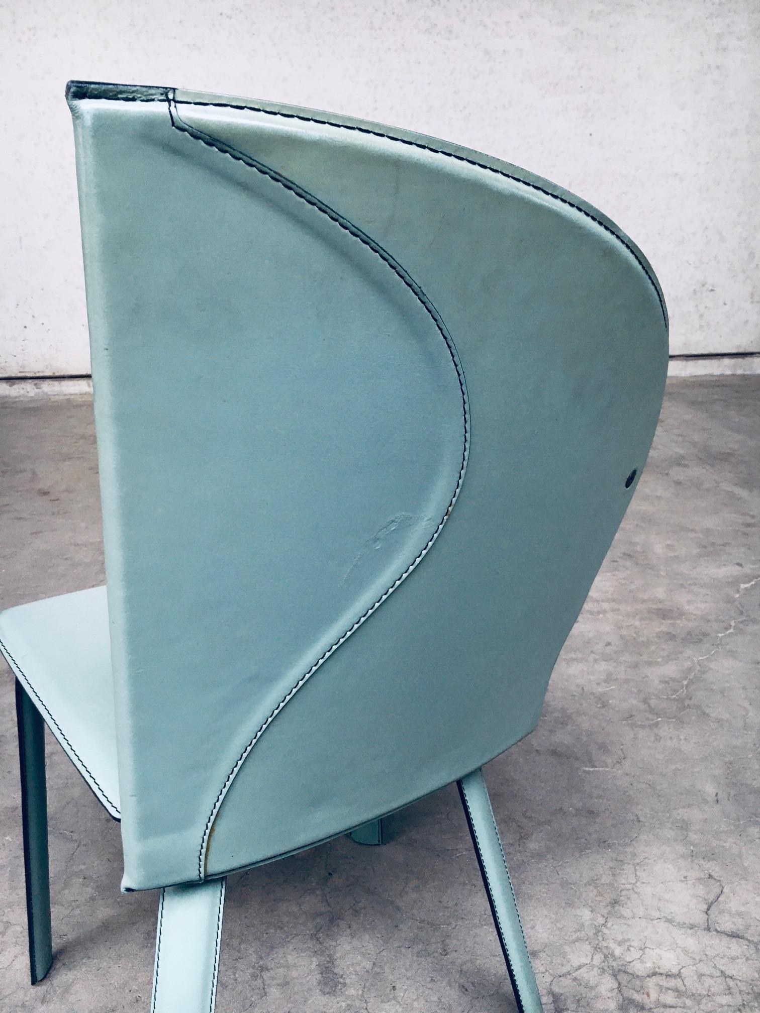 Ensemble de chaises de salle à manger en cuir au design postmoderne de Mario Morbidelli pour Naos, Italie  en vente 9