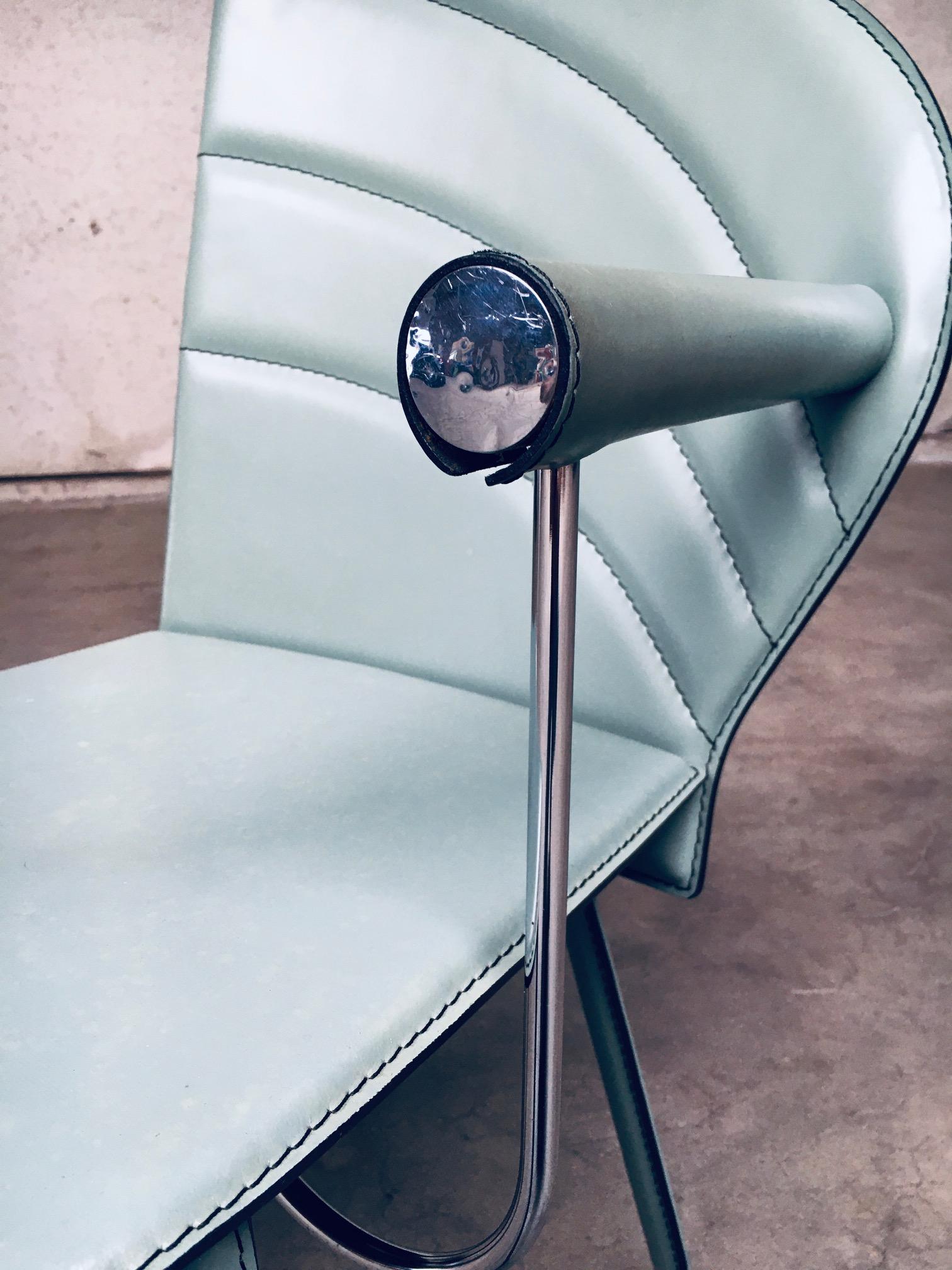Ensemble de chaises de salle à manger en cuir au design postmoderne de Mario Morbidelli pour Naos, Italie  en vente 13