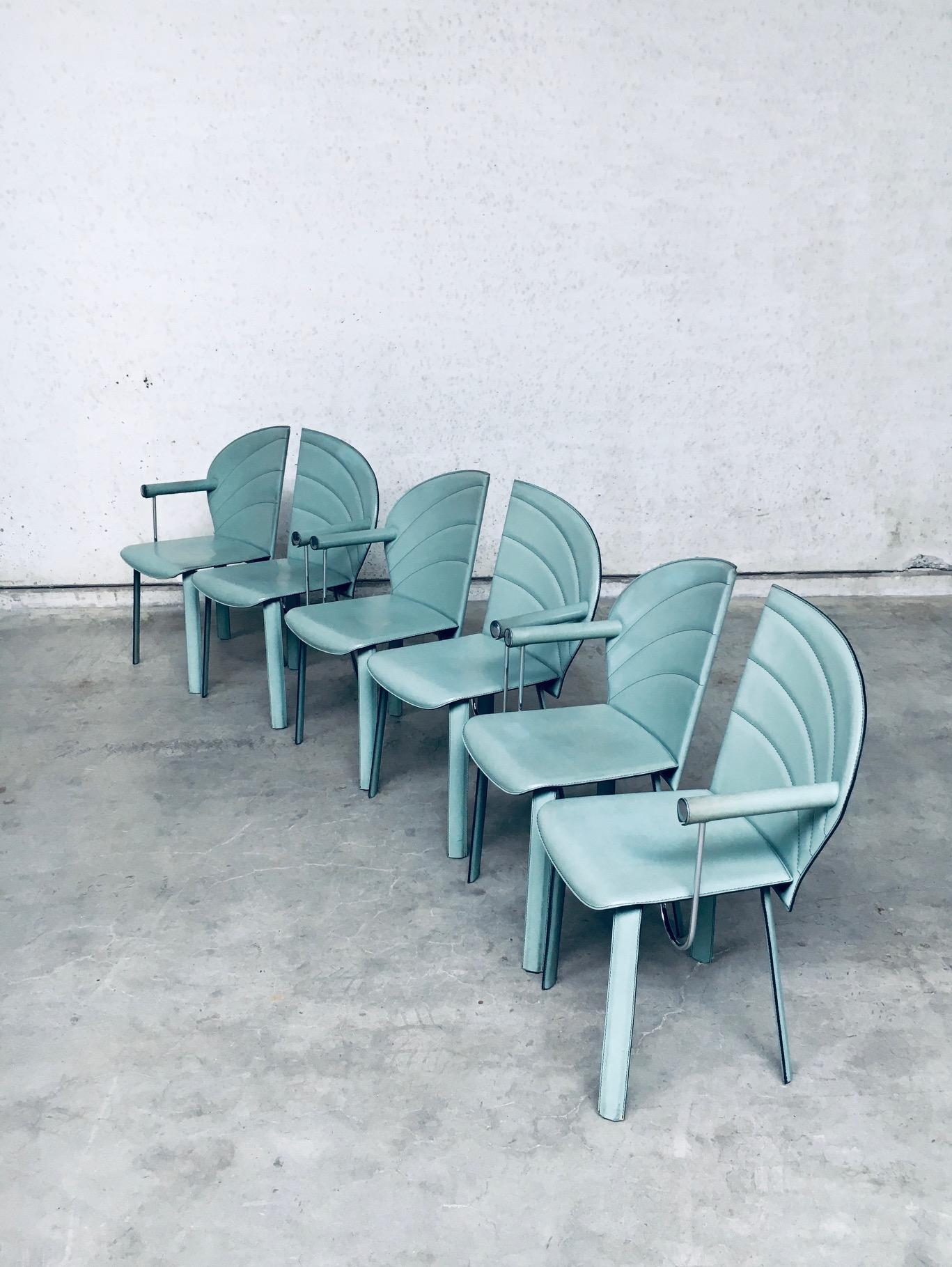 Postmoderne Ensemble de chaises de salle à manger en cuir au design postmoderne de Mario Morbidelli pour Naos, Italie  en vente