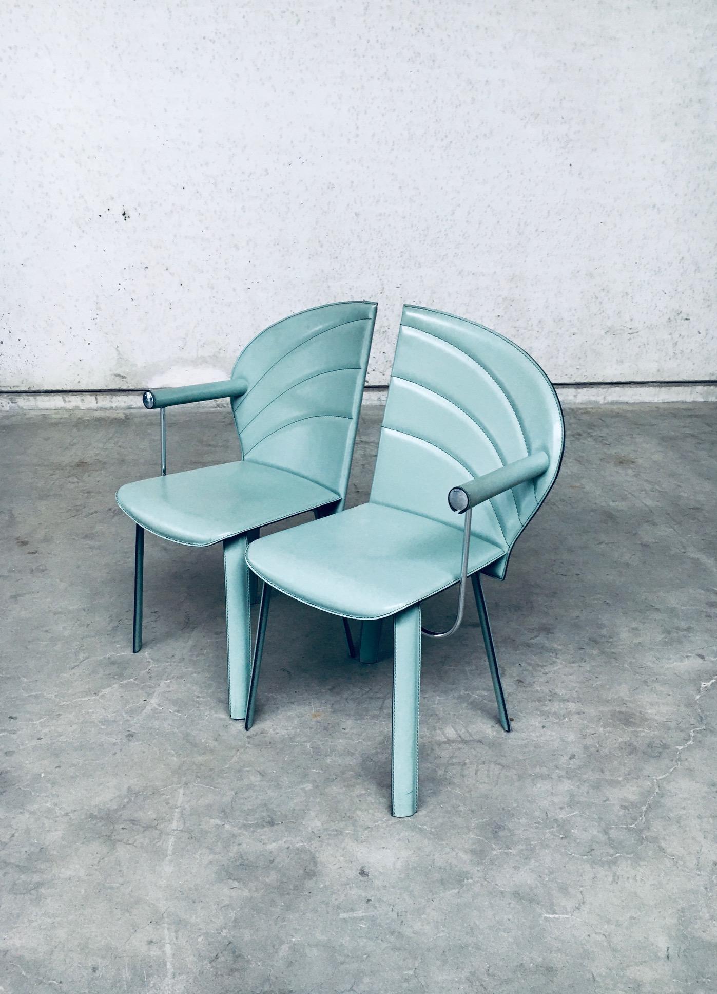 Ensemble de chaises de salle à manger en cuir au design postmoderne de Mario Morbidelli pour Naos, Italie  en vente 1