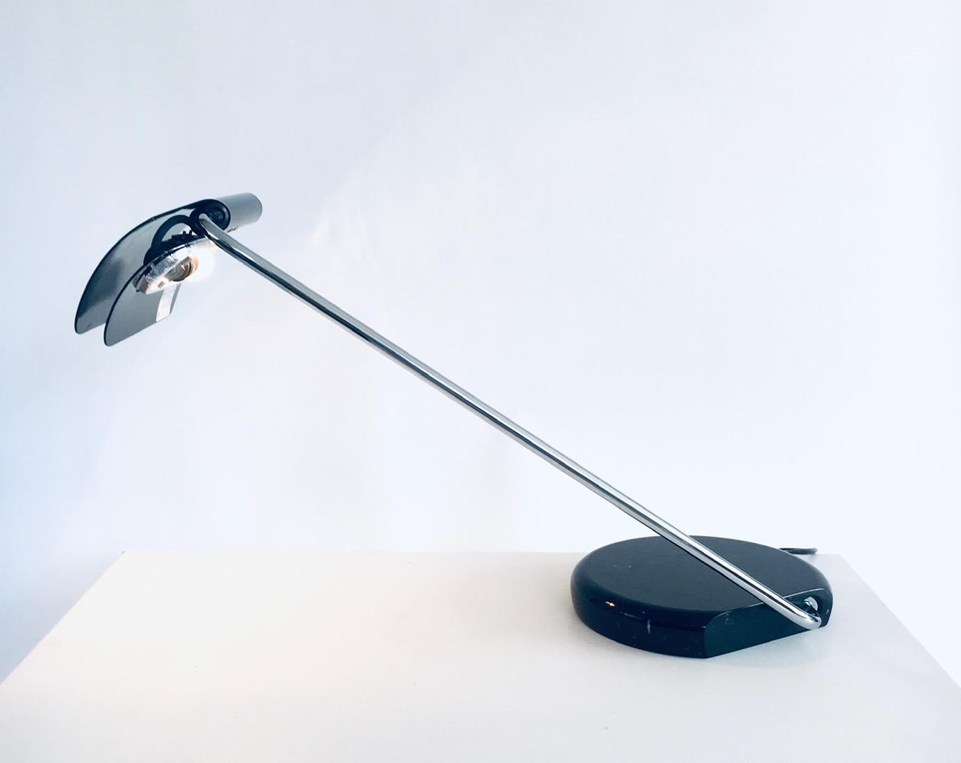 Postmodernes Design TEGOLA Schreibtischlampe von Bruno Gecchelin, Italien 1980er Jahre im Angebot 1