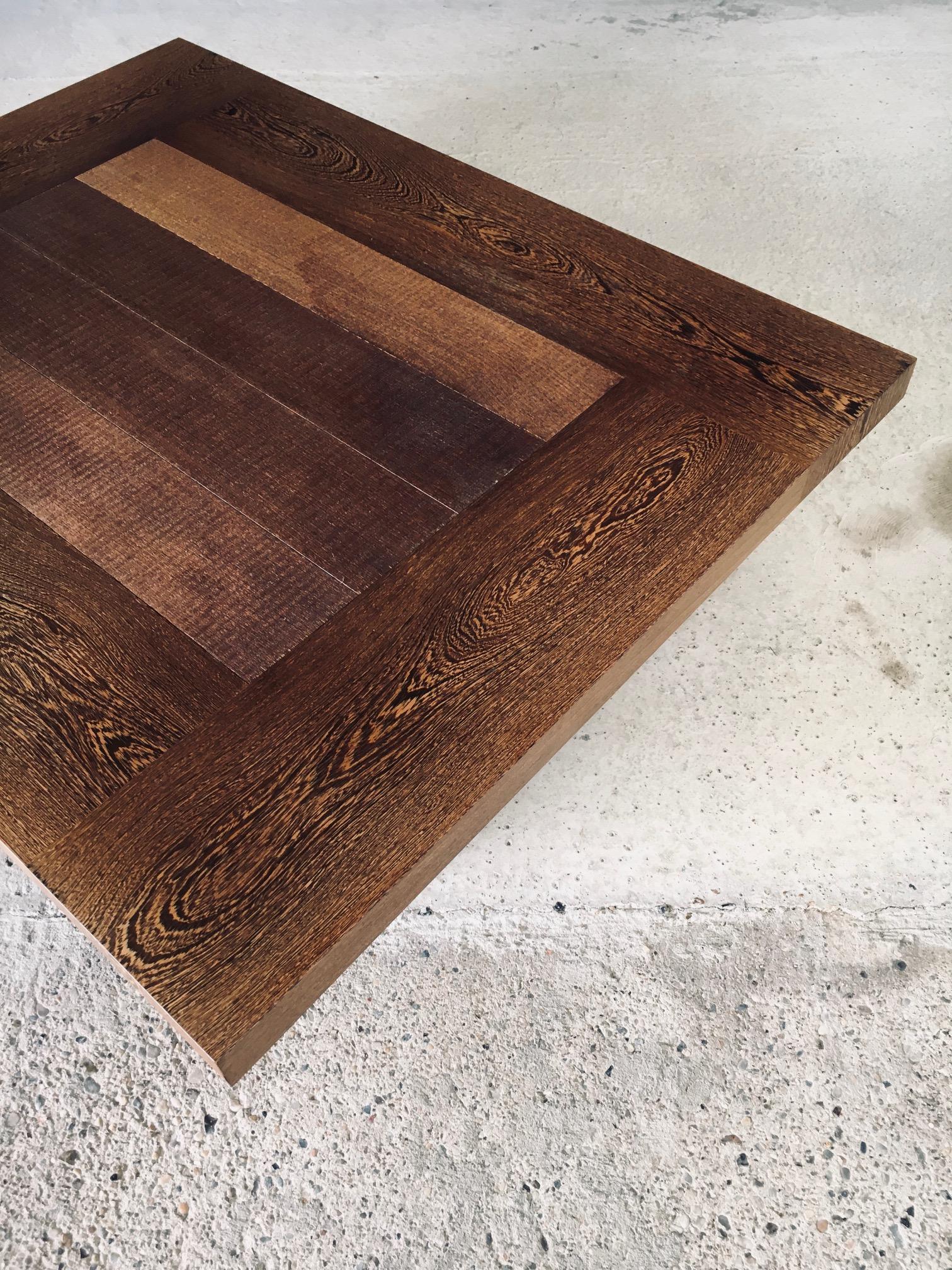 Table basse design postmoderne XL Wengé en vente 8