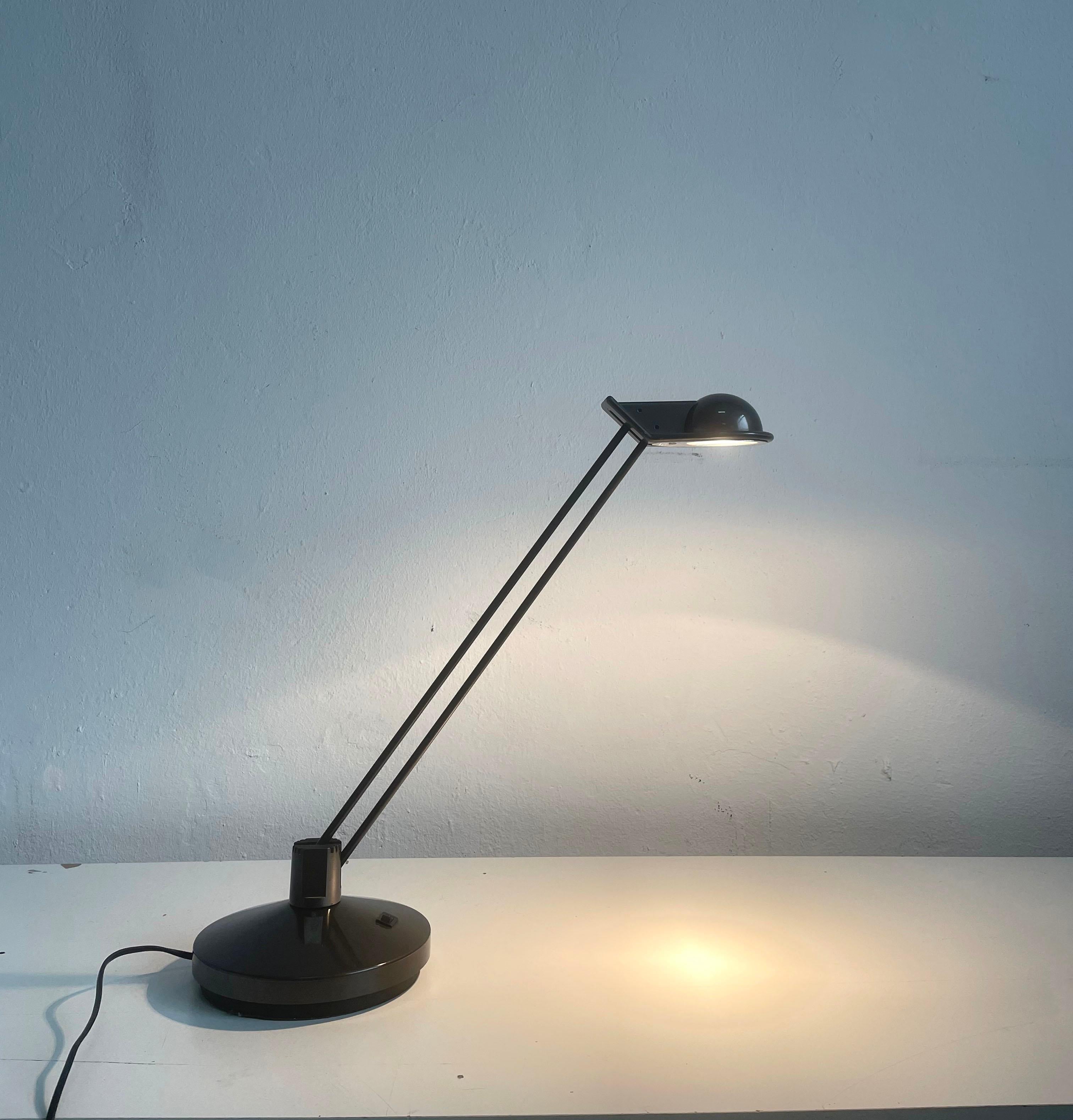 Postmodern Desk Lamp, Model Anade by Josep Llusca for Metalarte, Spain 1980s For Sale 3