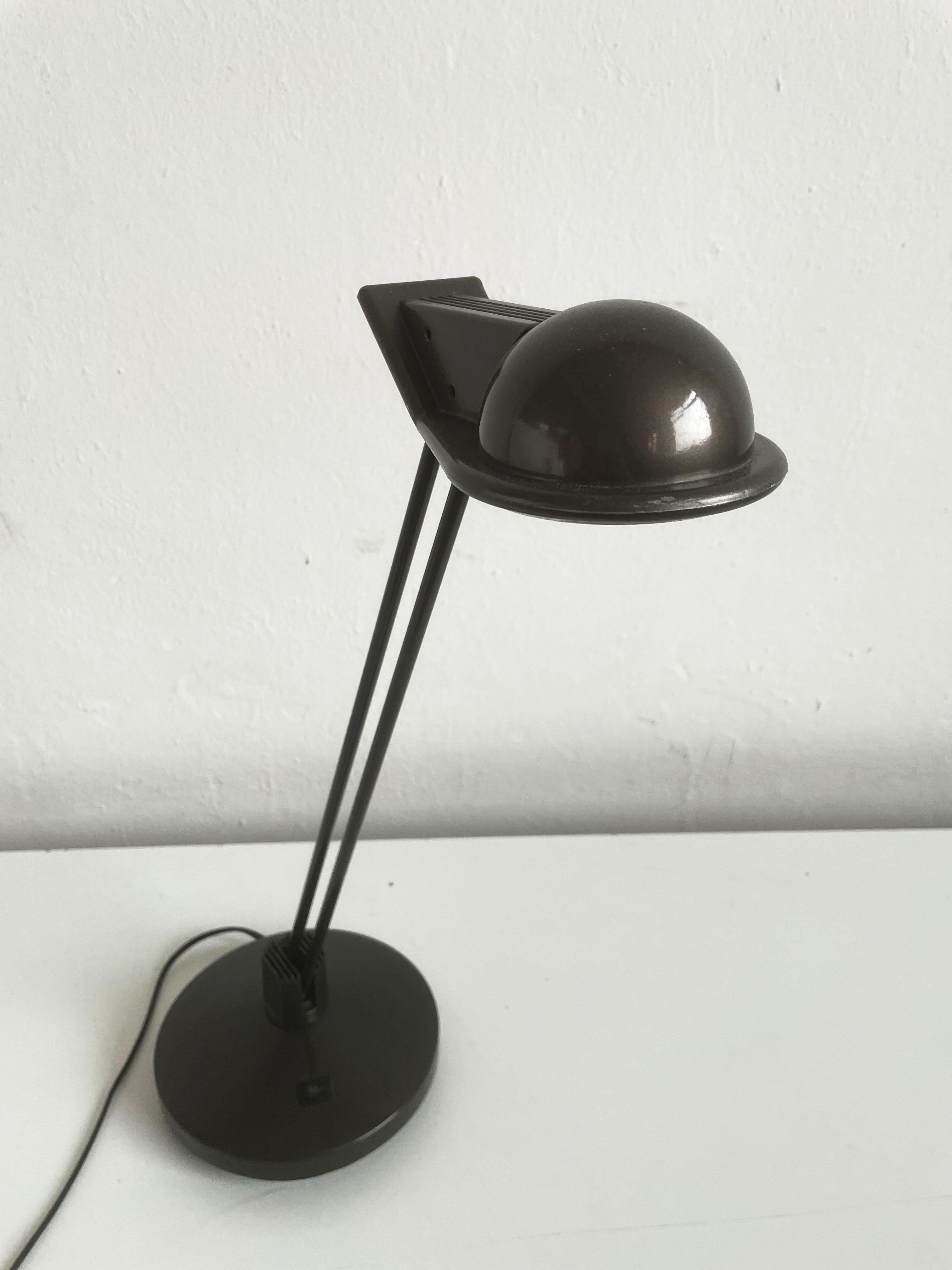 novilux desk lamp