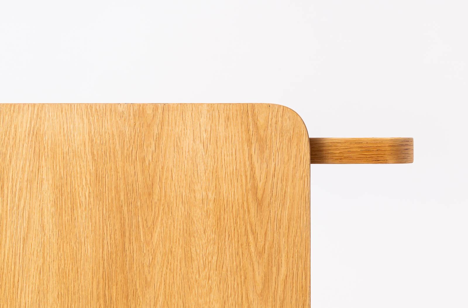 Escritorio postmoderno, Mesa de escritorio de Bohumil Landsman, años 70, totalmente restaurado en venta 2