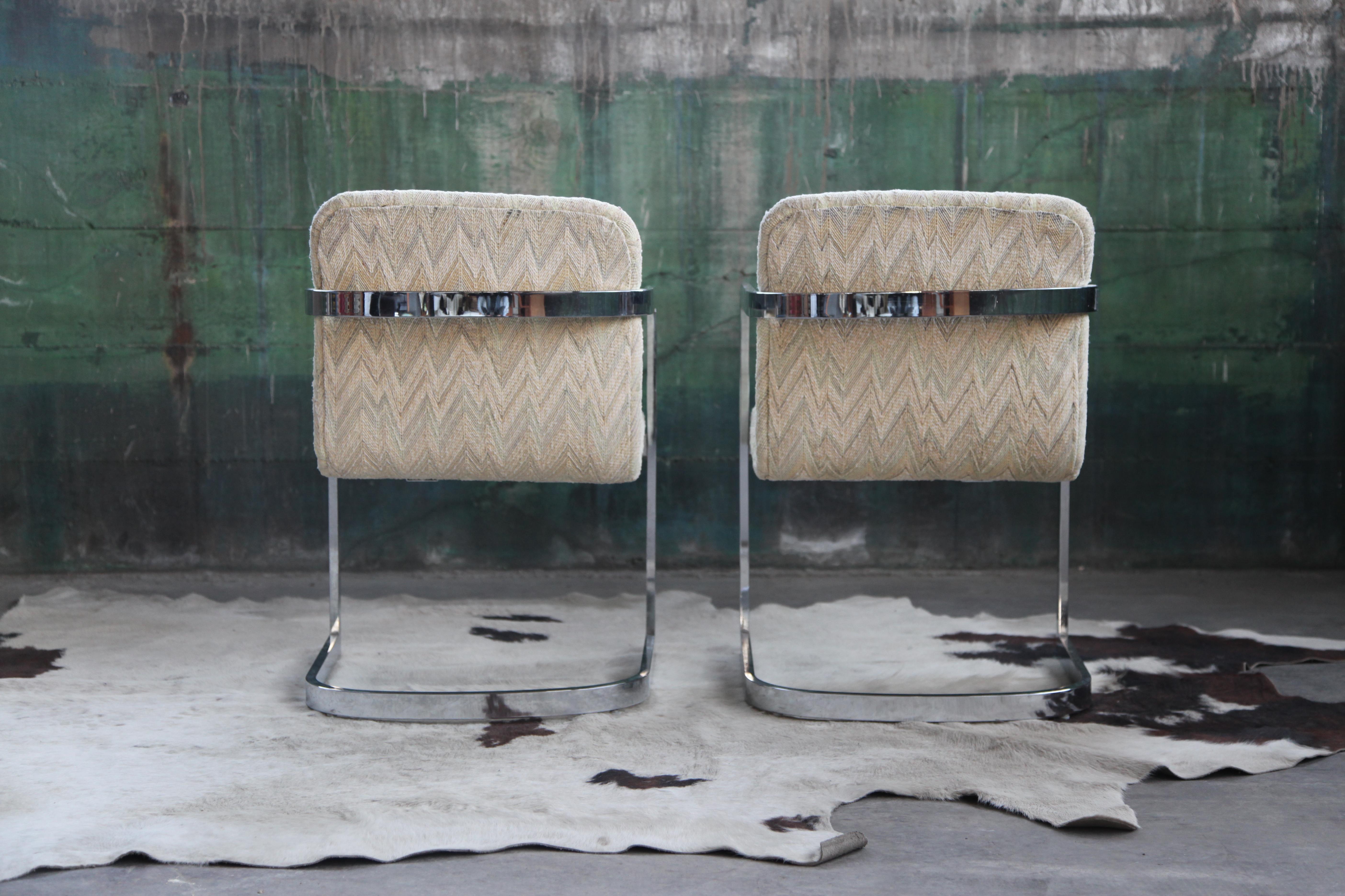 Chaise en porte-à-faux chromée postmoderne DIA, 1970 en vente 1