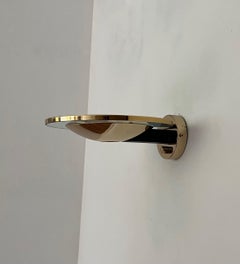 Aplique de pared posmoderno regulable en color dorado de Estiluz, Barcelona, década de los 80