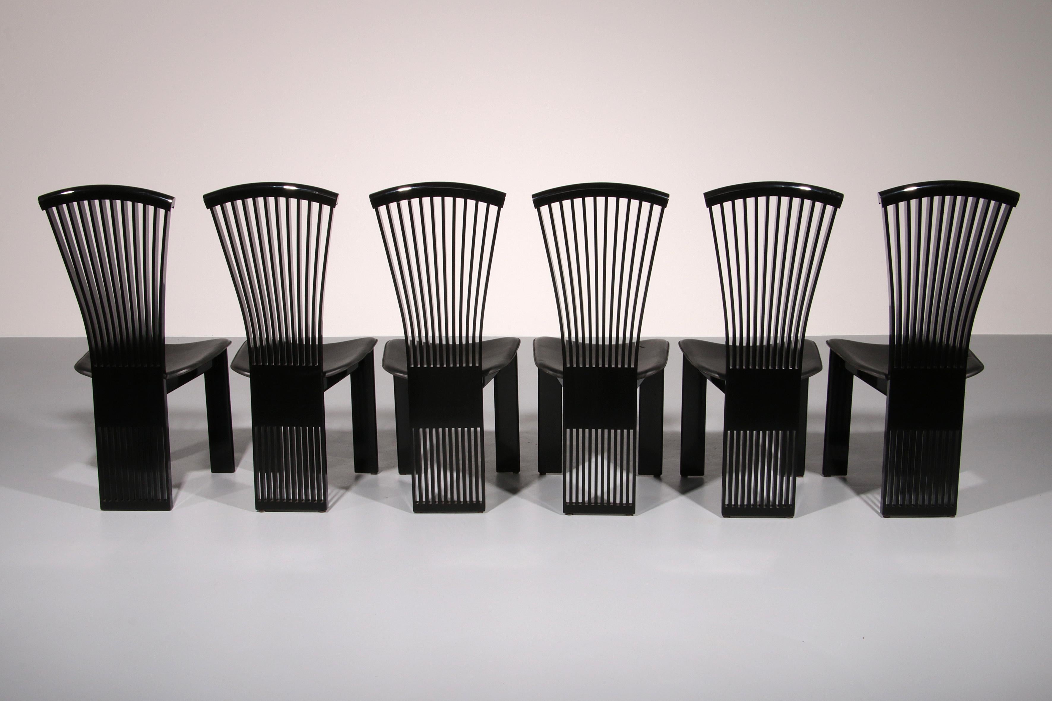 Postmodern Dining Chairs by Pietro Costantini, Italy 1980s In Good Condition For Sale In Oirlo, LI
