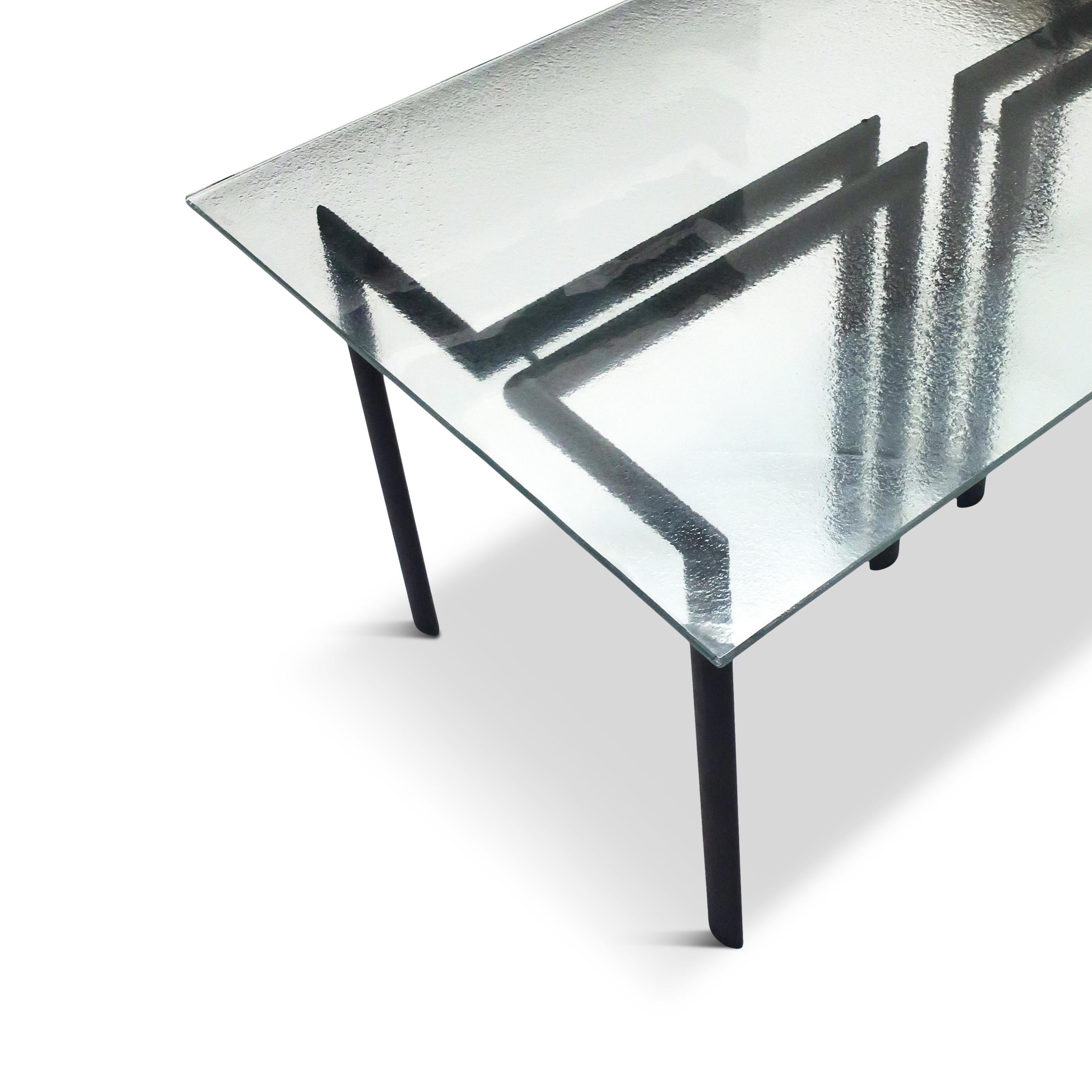 Postmoderner Esstisch von Giorgio Cattelan für Cidue (Metall) im Angebot