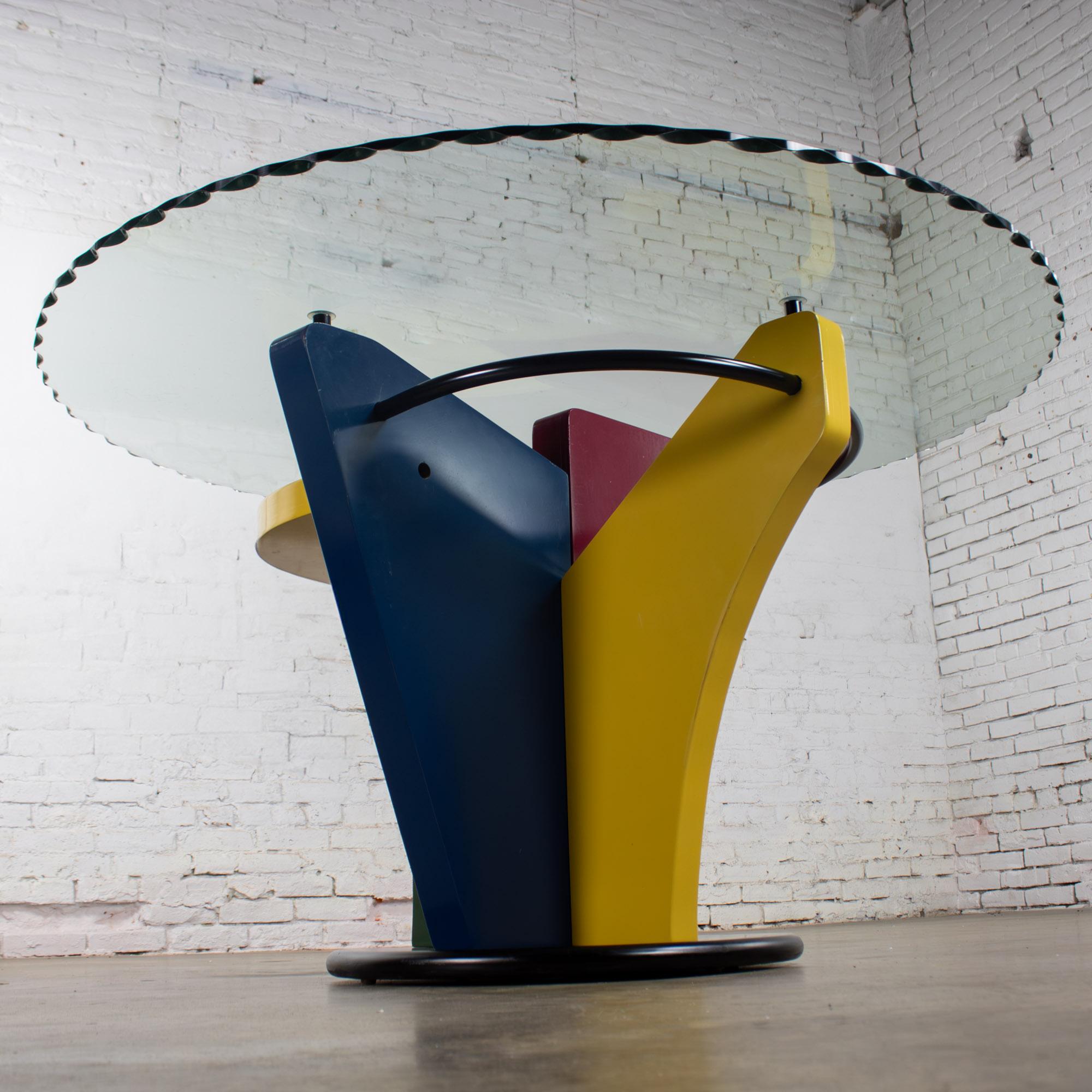 Postmodern Dining Table Geometrical Base Round & Glass Top Style Memphis Group For Sale 4