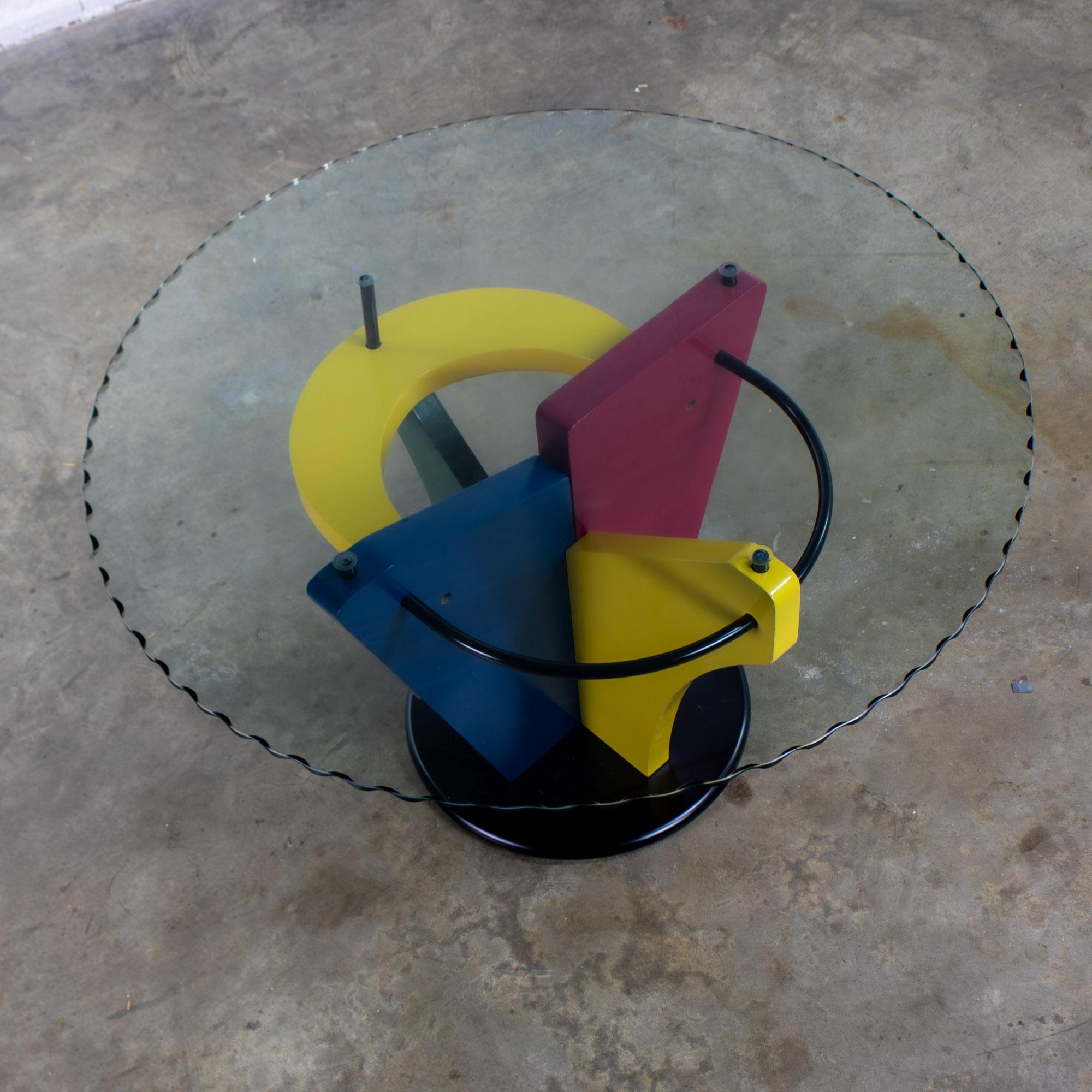 Postmodern Dining Table Geometrical Base Round & Glass Top Style Memphis Group For Sale 6