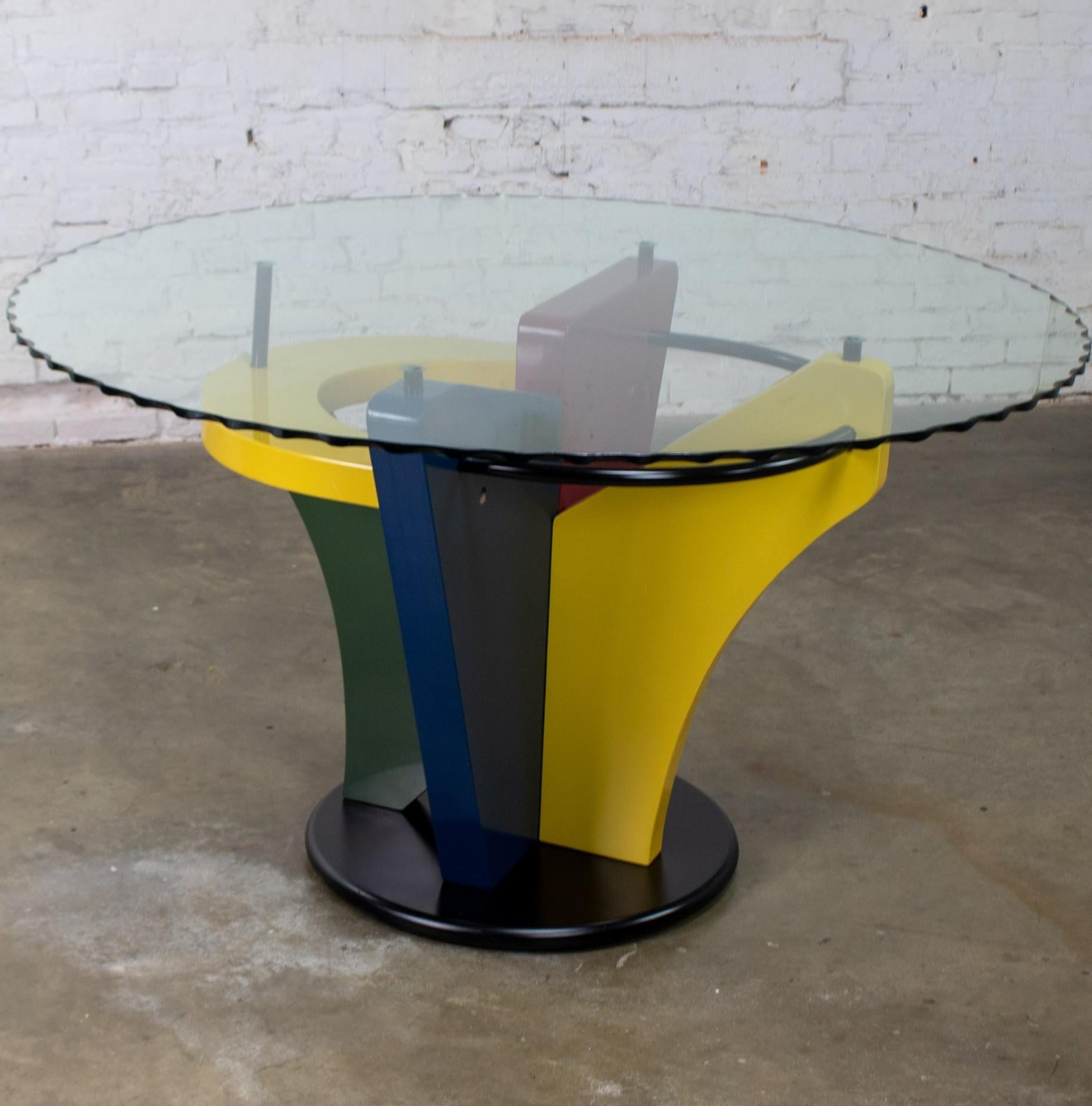 Postmodern Dining Table Geometrical Base Round & Glass Top Style Memphis Group For Sale 12