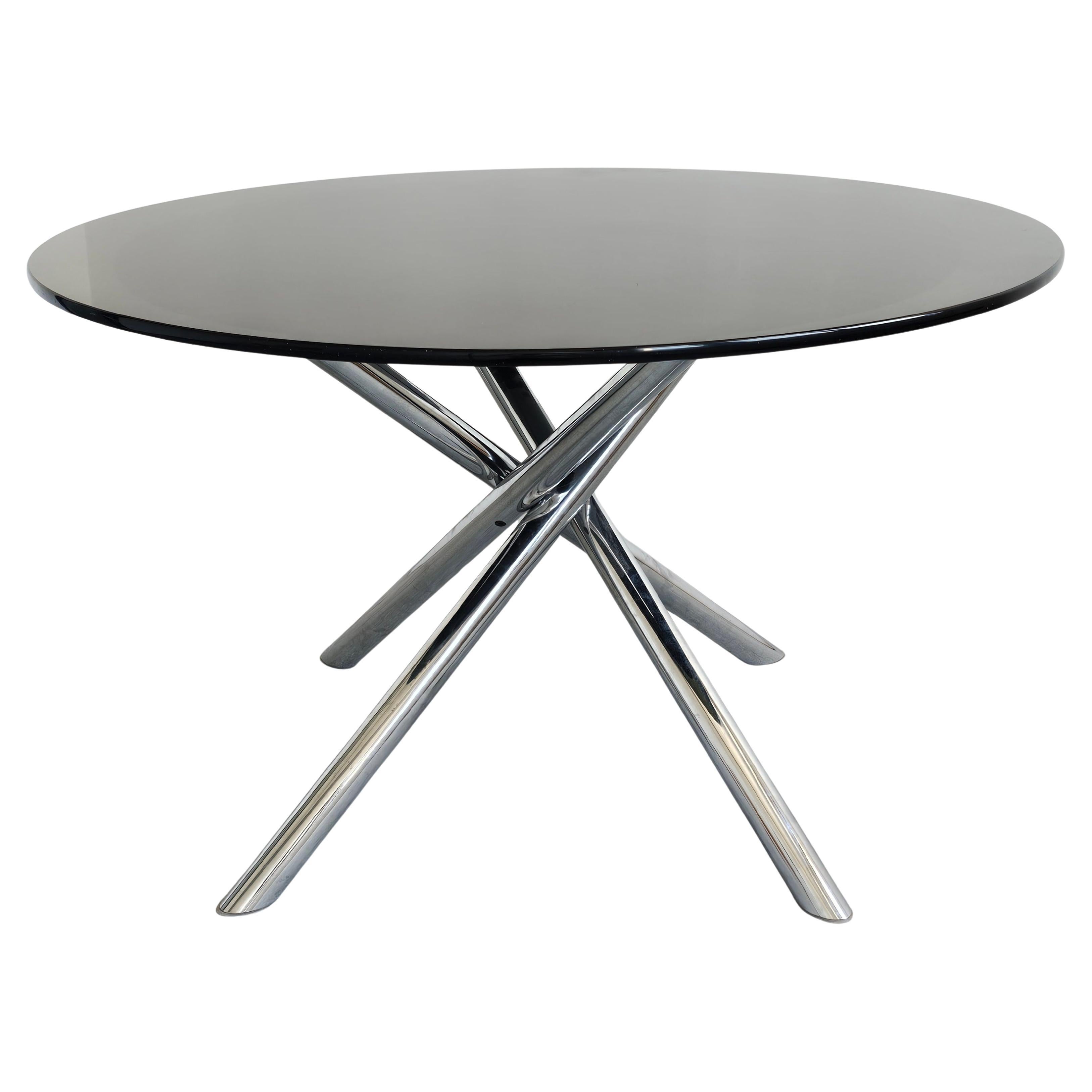 Postmodern Dining Table "Nodo" designed by Carlo Bartoli for Tisettanta