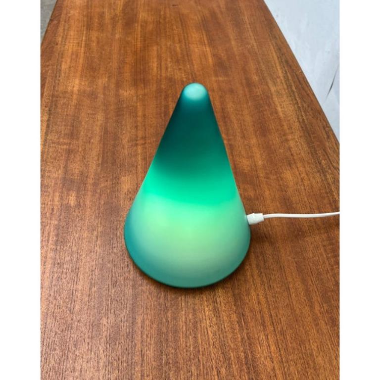 Postmodern Dutch Glass Cone Table Lamp from Mobo Light, Holland, 1980s In Excellent Condition For Sale In Hamburg, DE