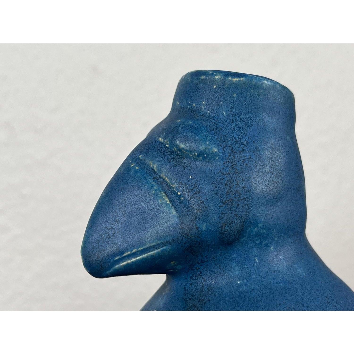 Postmoderne holländische Studio Pottery Skulpturale Vase mit Vogelmotiv, Holland, 1996 im Zustand „Hervorragend“ im Angebot in Hamburg, DE