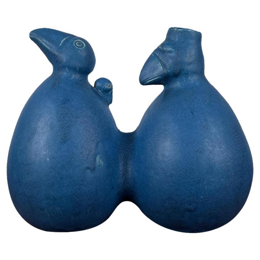 Postmoderne holländische Studio Pottery Skulpturale Vase mit Vogelmotiv, Holland, 1996 im Angebot