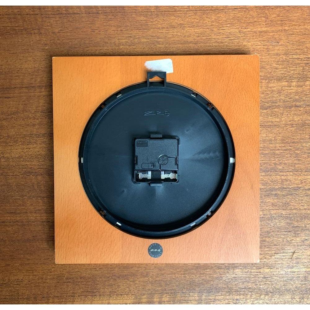 Horloge murale anglaise postmoderne de Ziro, années 1980 en vente 4
