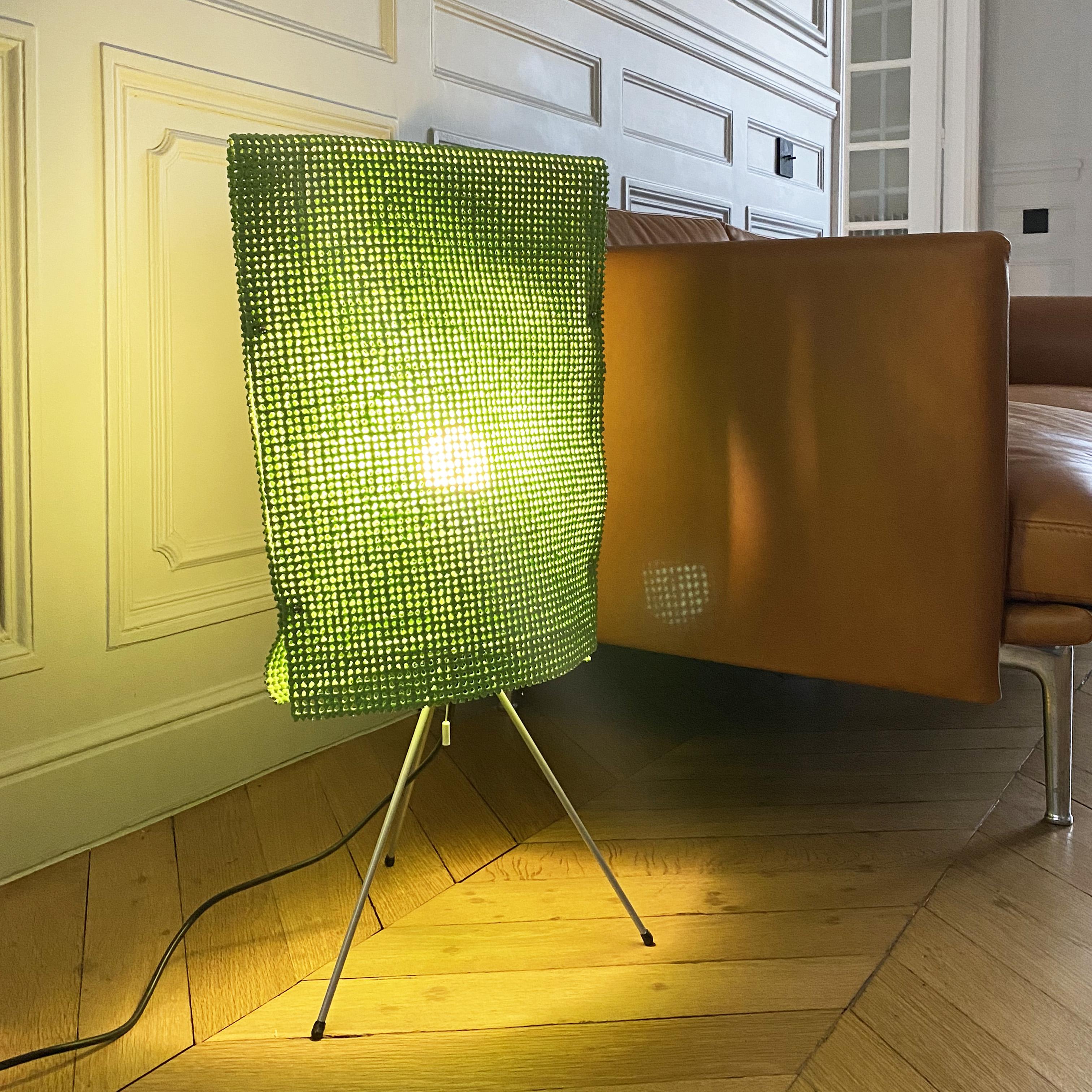Postmodern Estela Lamp by Humberto and Fernando Campana for Oluce, 1990s
Boxed.
Very good condition.

Hauteur : 66 cm 
Largeur : 34 cm
Profondeur : 22 cm 