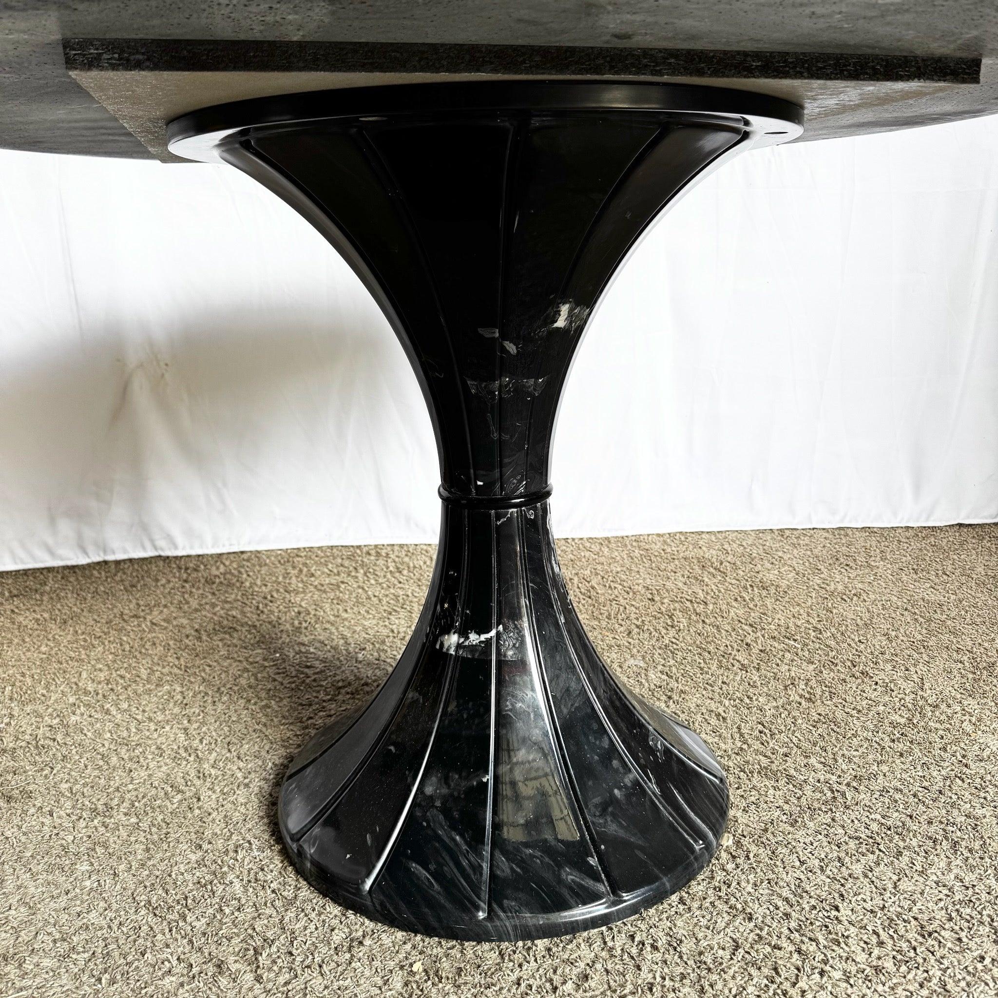 Mesa de comedor circular giratoria postmoderna de imitación de mármol negro Estadounidense en venta